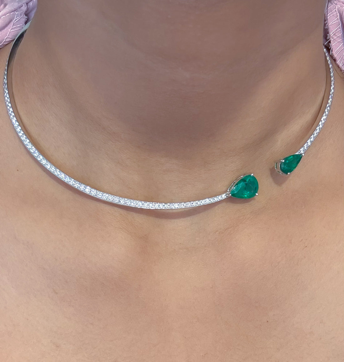 JPNC-840/13191 Emerald Diamond Necklace | 18K