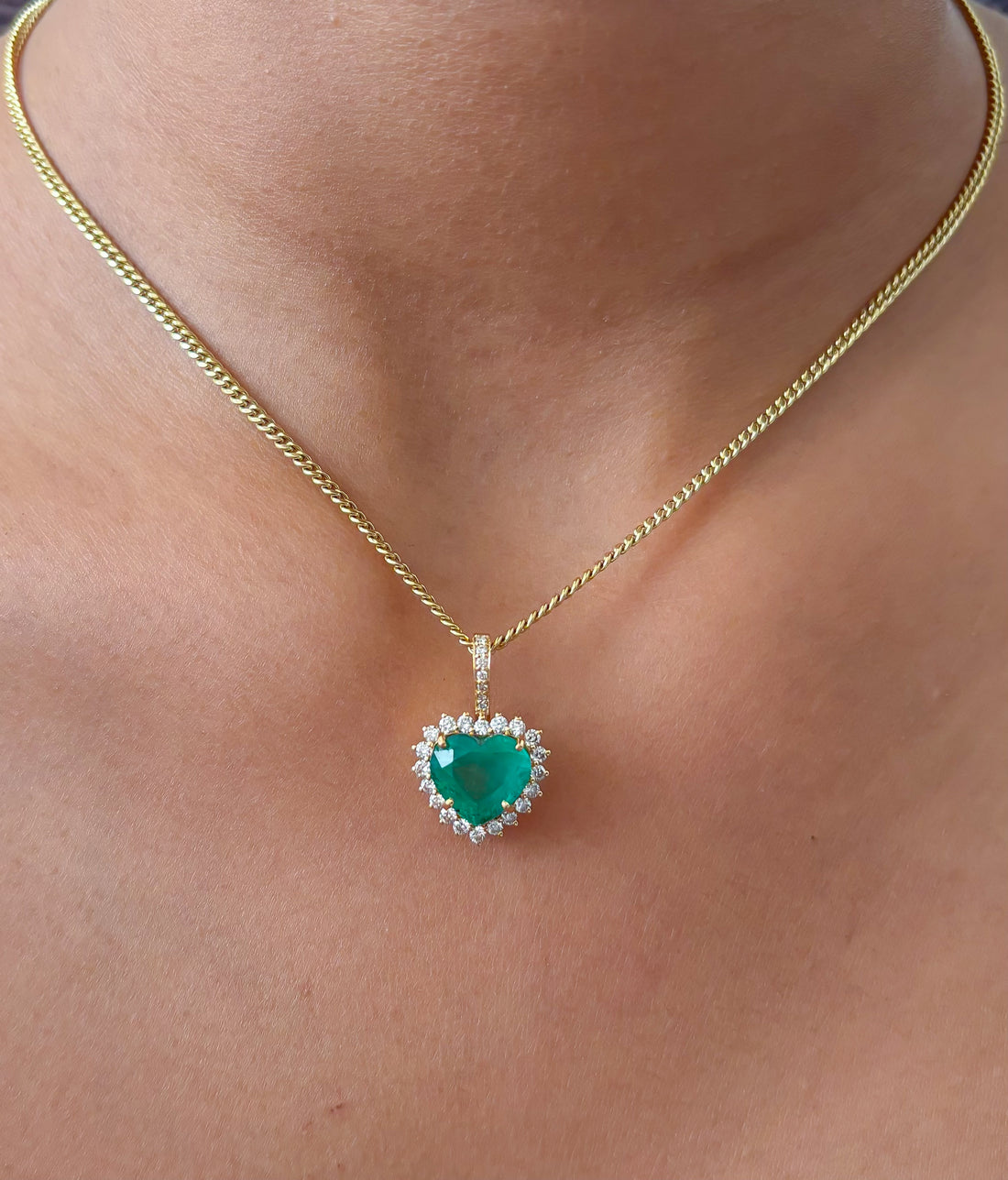 JPPD-1031/10554 Emerald Diamond Pendant | 18K