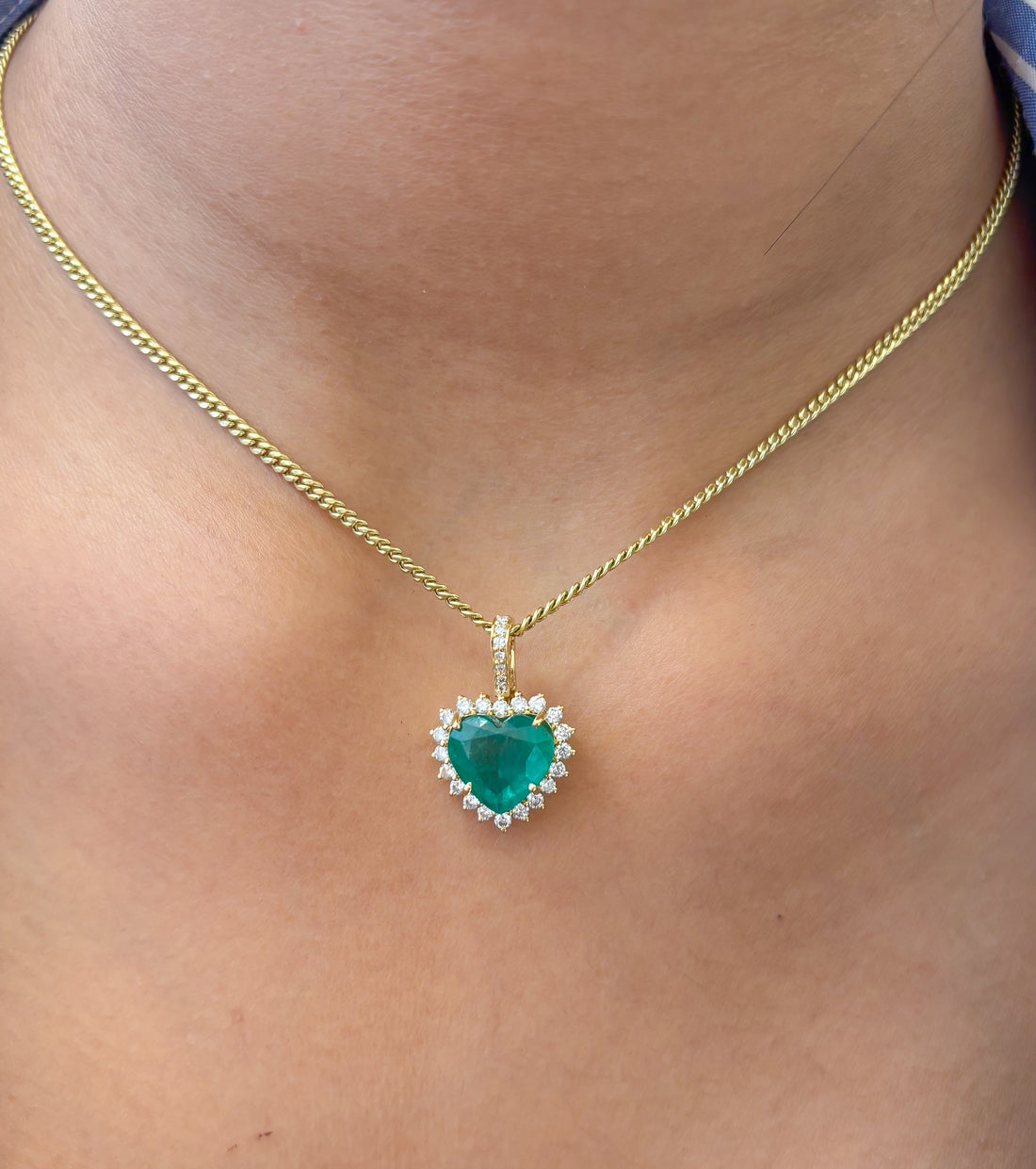 JPPD-1063/10674 Emerald Diamond Pendant | 18K