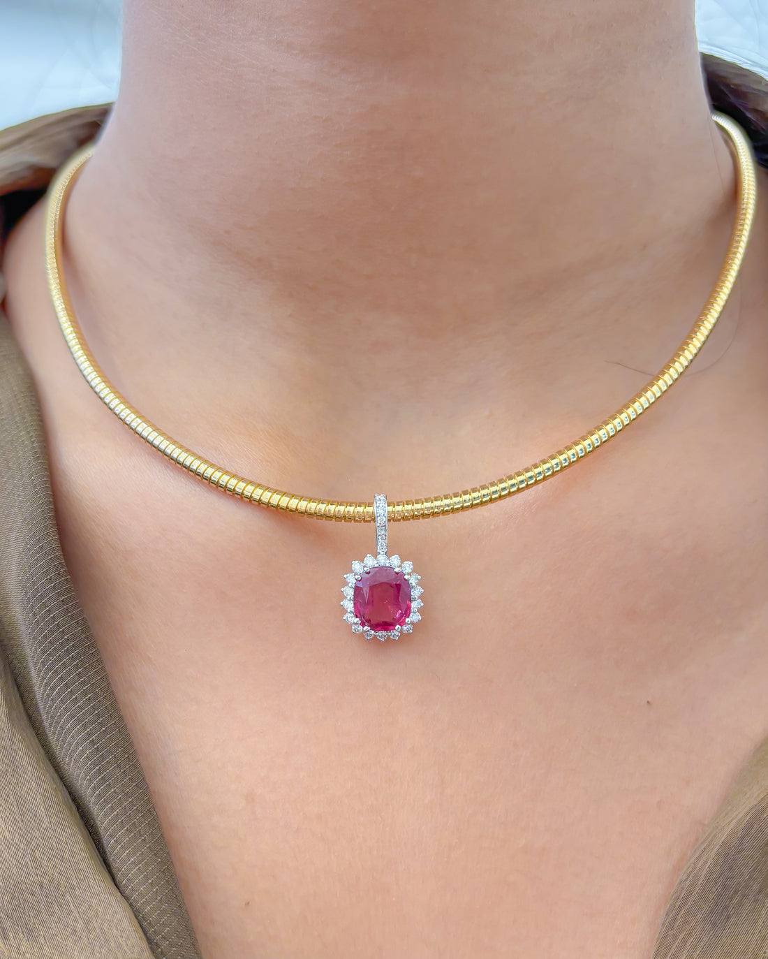 JPPD-1075/10737 Rubillite Helo Diamond Oval Pendant | 14K