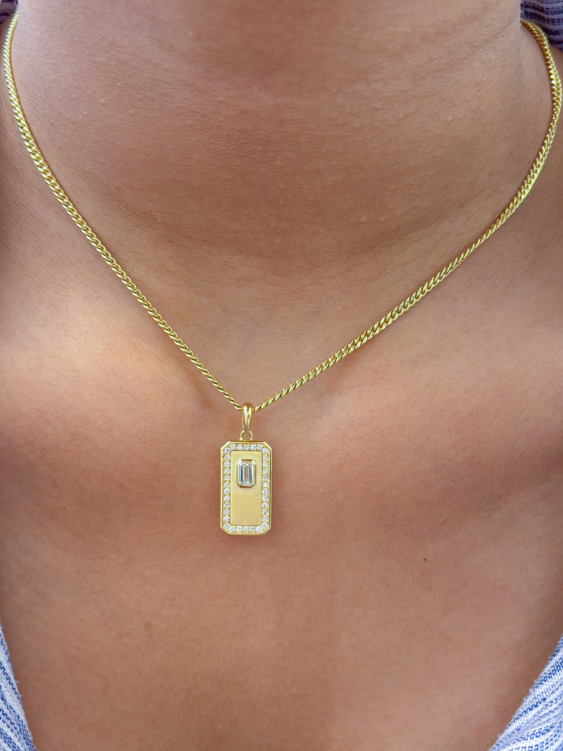 JPPD-1098/10950 Diamond Pendant | 18K