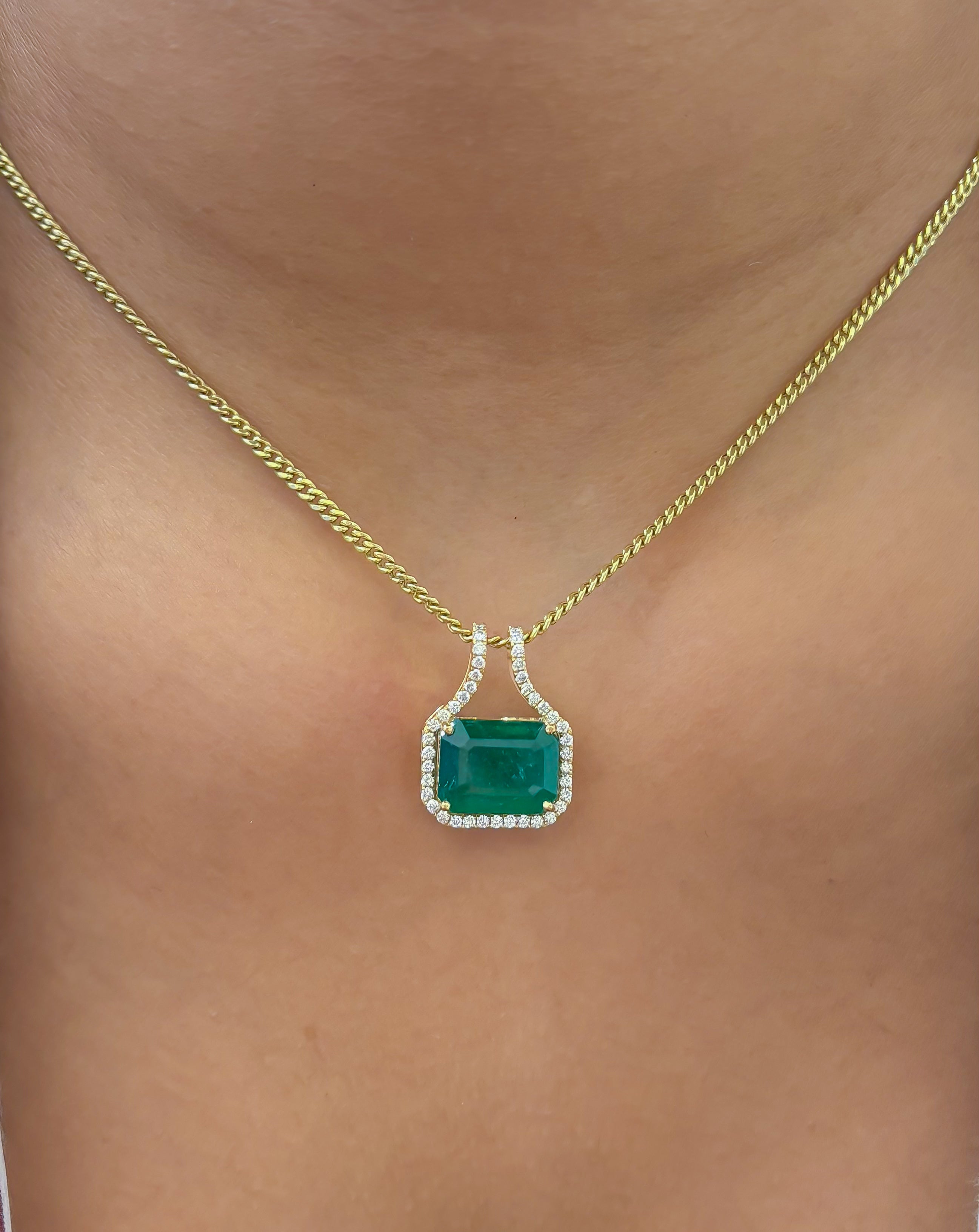JPPD-1145/11467 Diamond Emerald Pendant | 18K