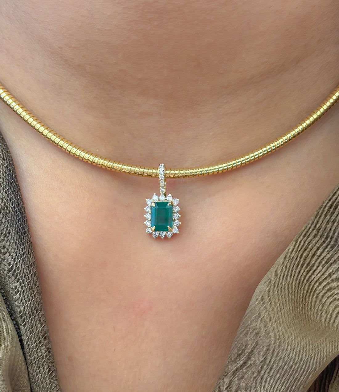 JPPD-1151/11497 Emerald Helo Diamond Octagon Pendant | 14K