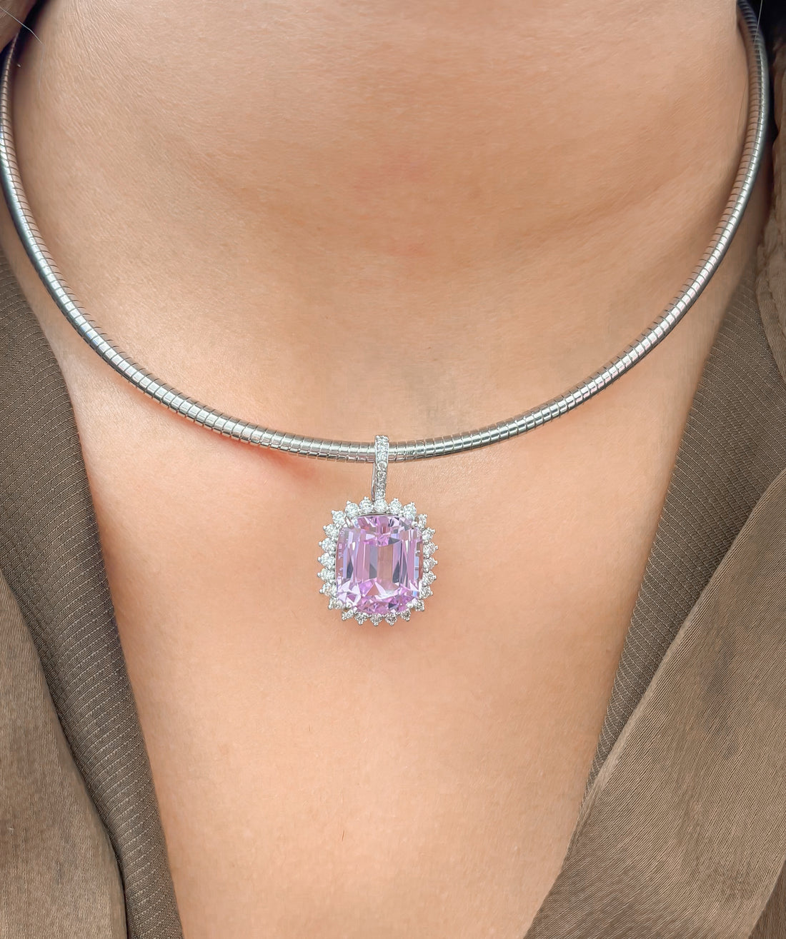 JPPD-1158/11504 Kunzite Helo Diamond Octagon Pendant | 14K