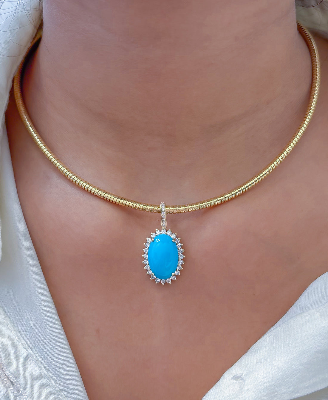 JPPD-1180/11749 Turquoise Helo Diamond Oval Pendant | 14K