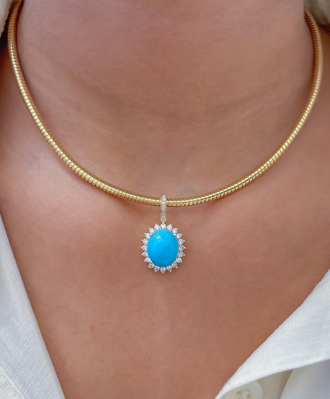 JPPD-1191/11760 Turquoise Helo Diamond Oval Pendant | 14K