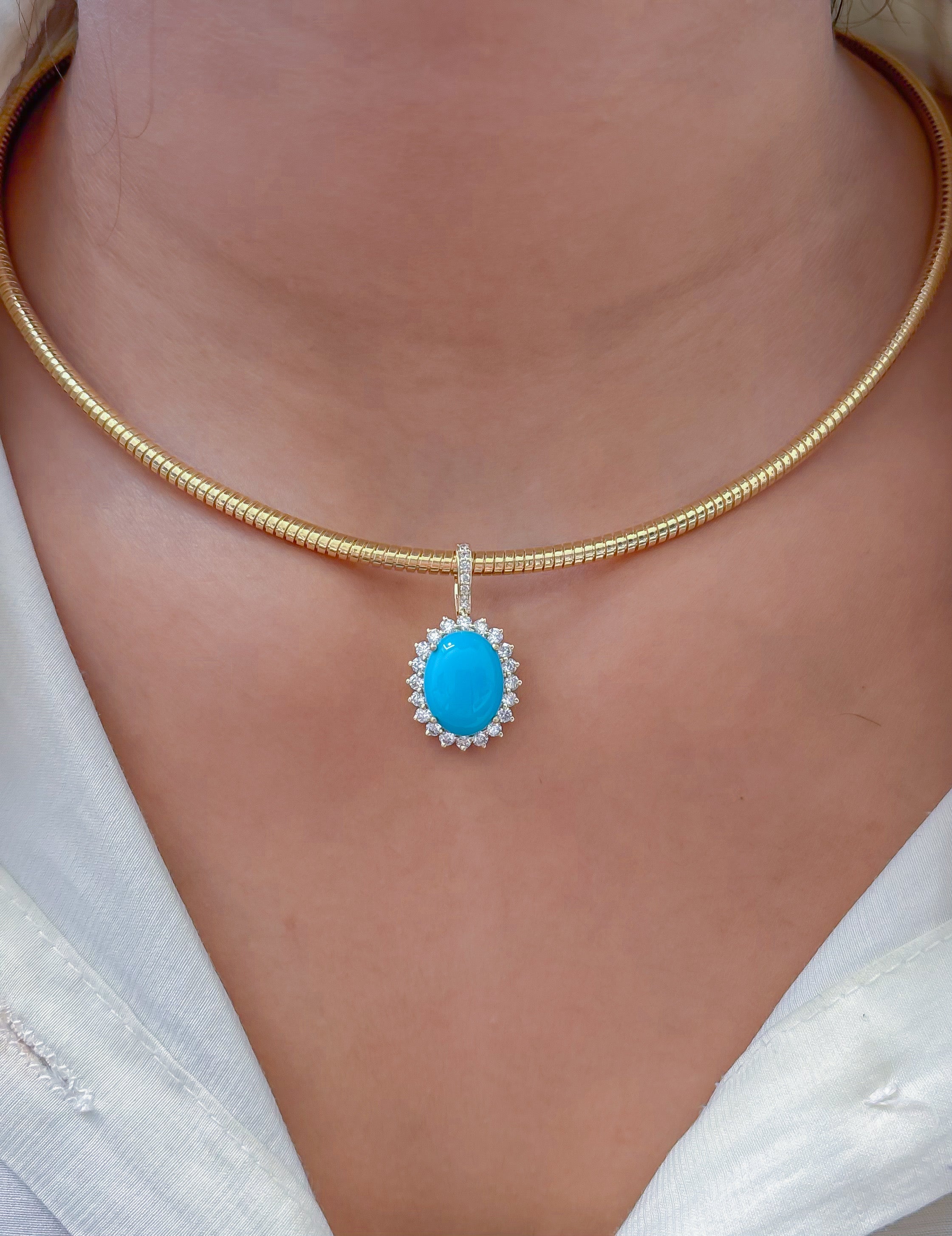 JPPD-1192/11761 Turquoise Helo Diamond Oval Pendant | 14K