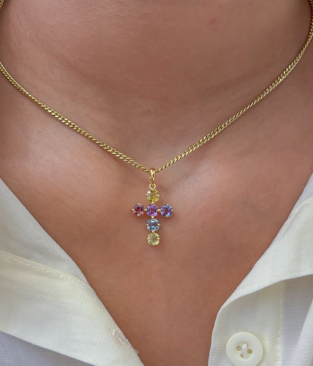 JPPD-1198/11945 Rainbow Sapphire Pendant | 18K