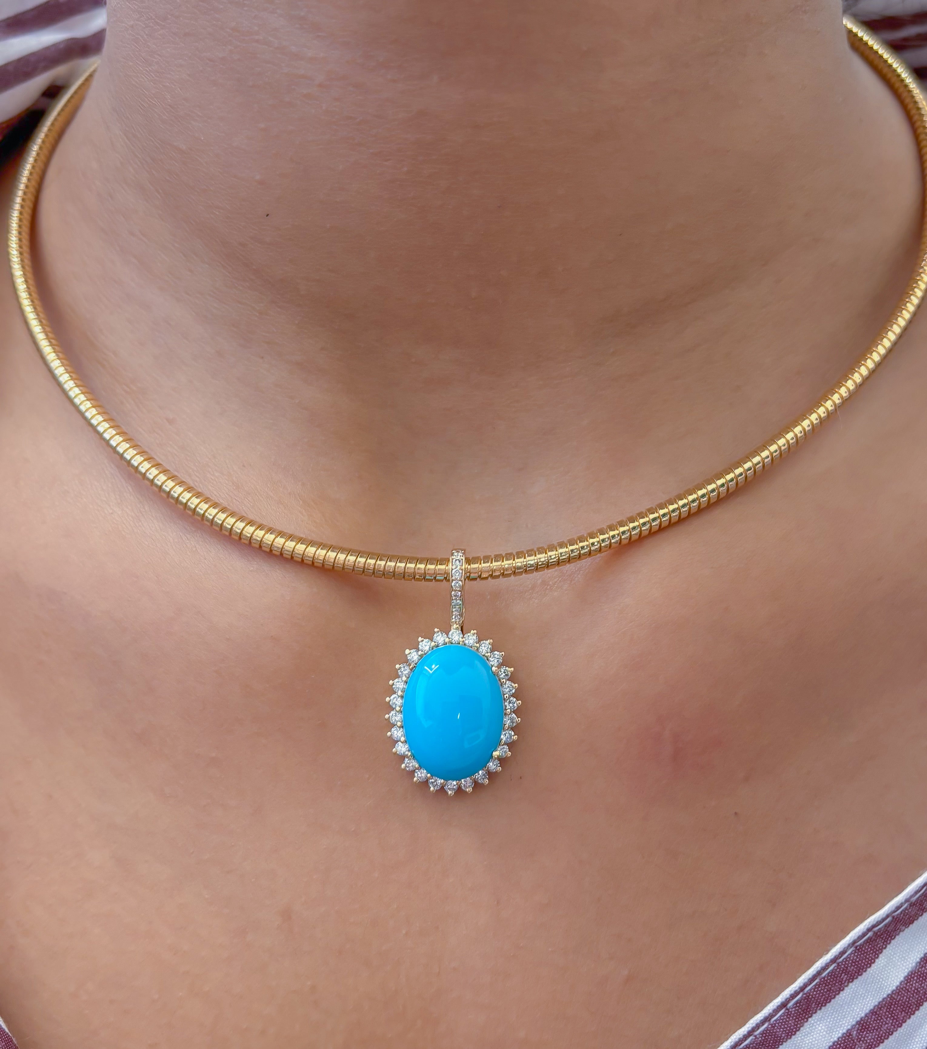 JPPD-1224/12180 Turquoise Helo Diamond Oval Pendant | 14K