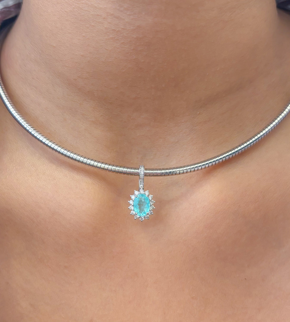 JPPD-1234/12319 Paraiba Tourmaline Halo Diamond Oval Pendant | 18K