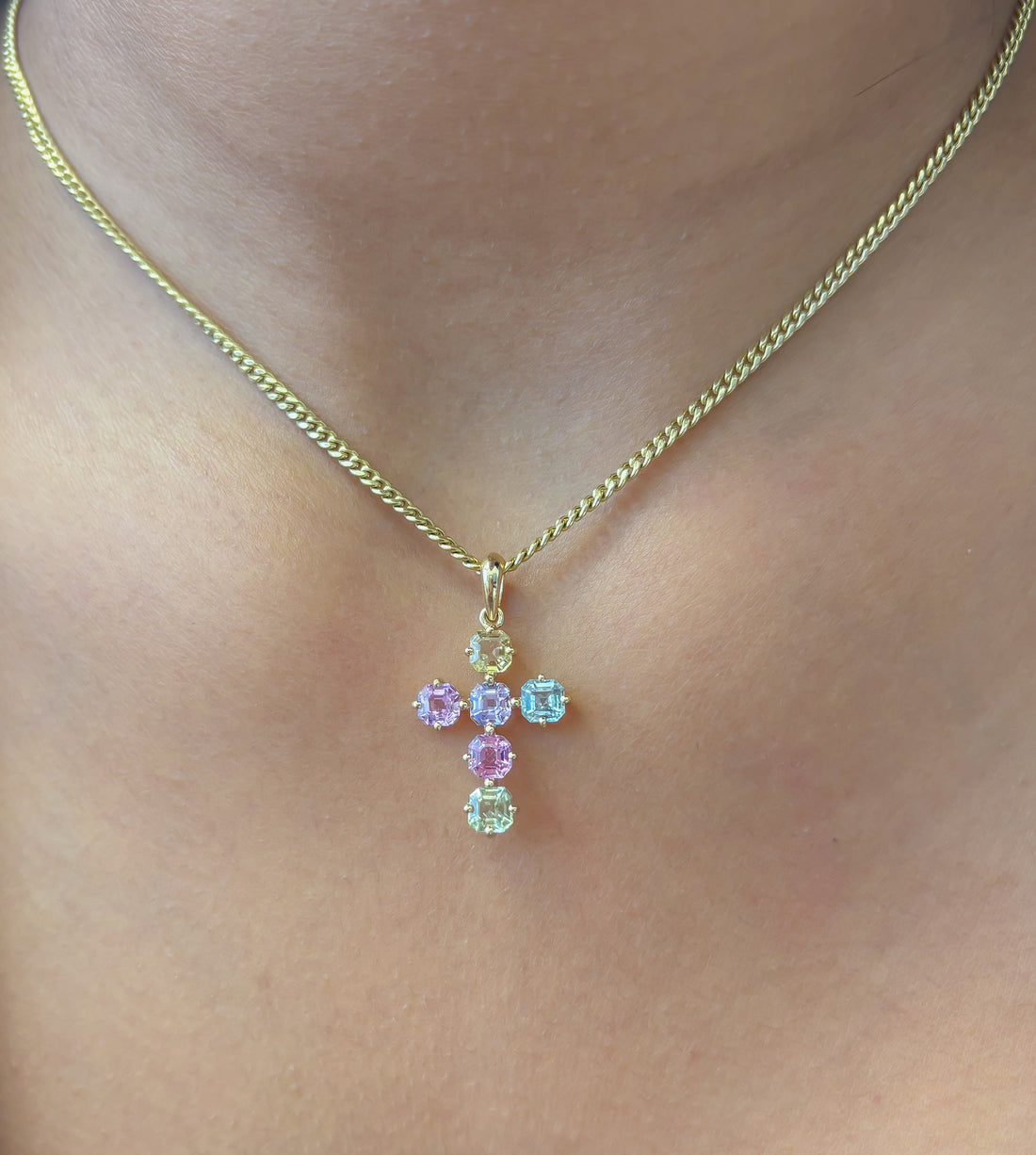 JPPD-1237/12322 Rainbow Sapphire Pendant | 14K