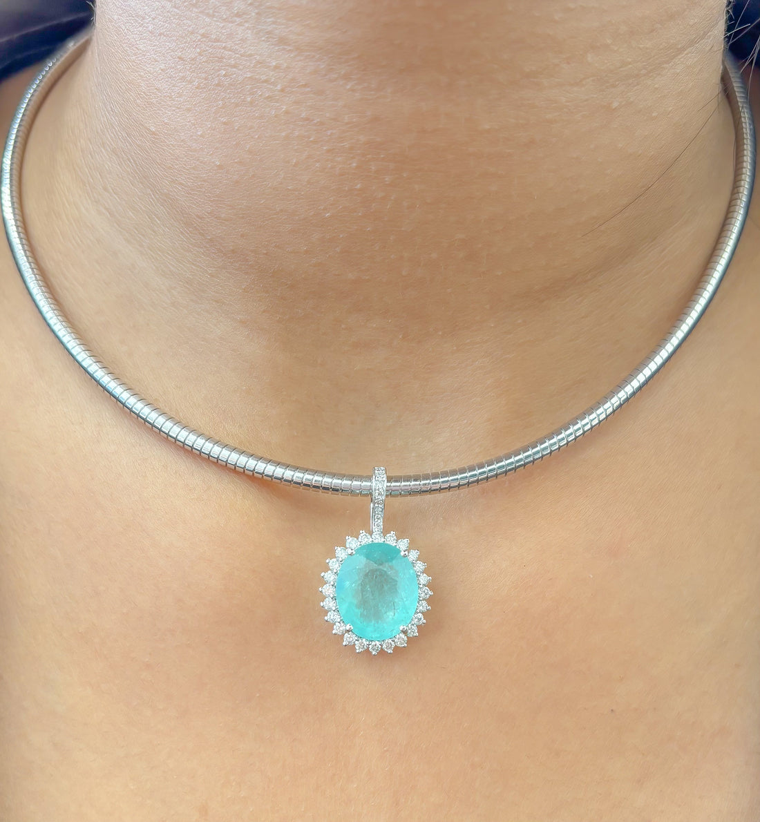 JPPD-1248/12353 Paraiba Tourmaline Halo Diamond Oval Pendant | 18K