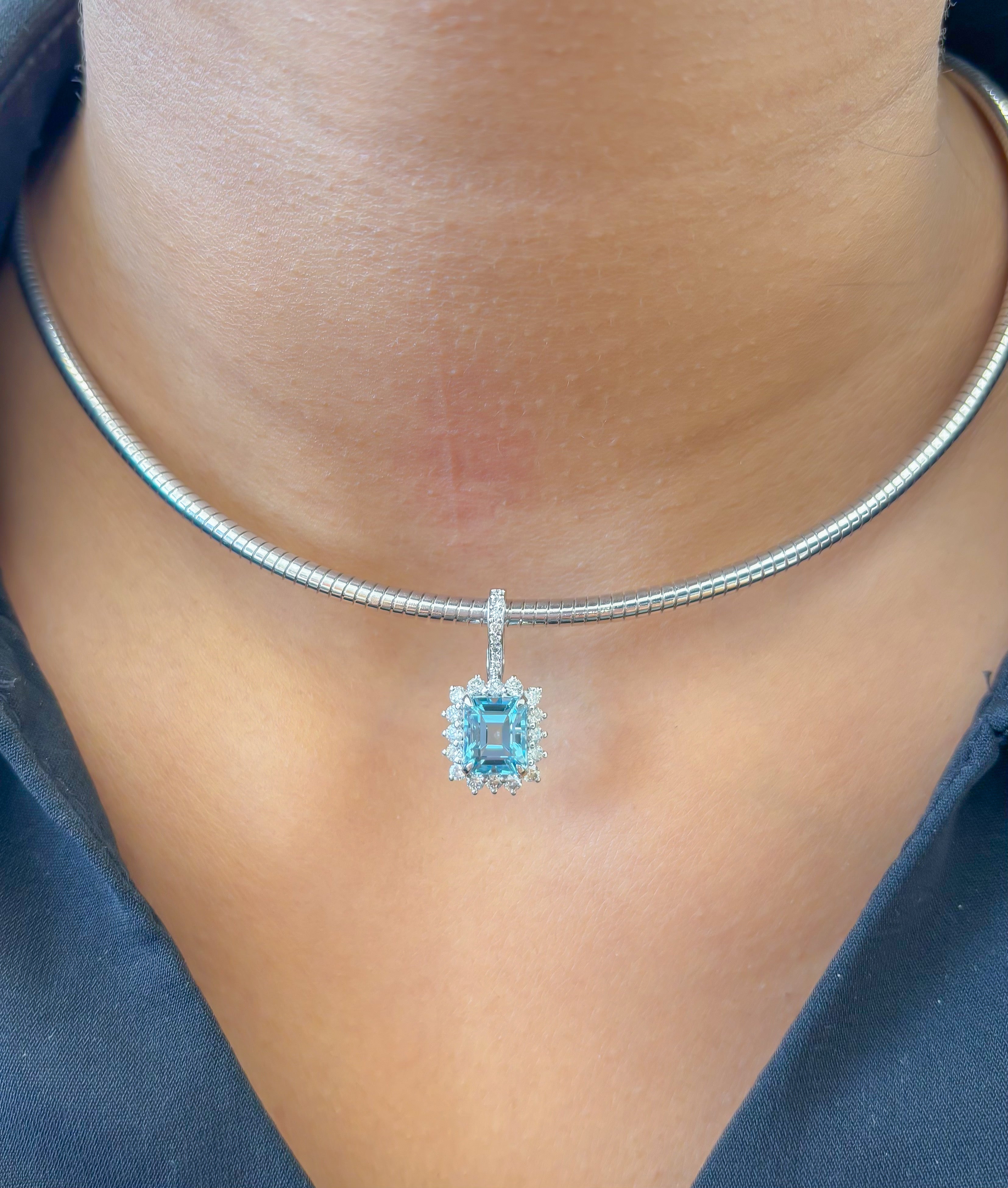 JPPD-1268/12430 Aquamarine Helo Diamond Octagon Pendant | 14K