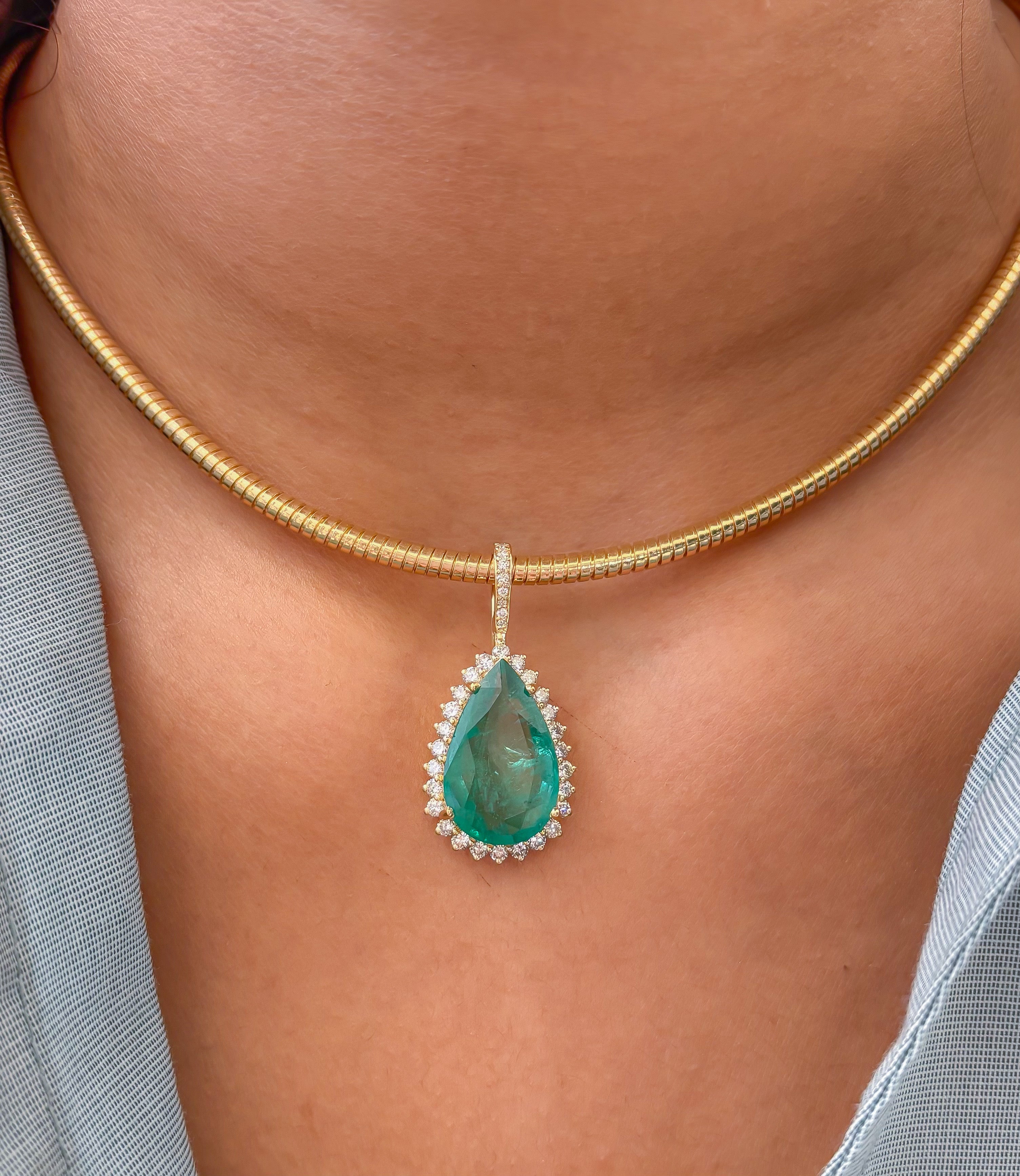 JPPD-1285/12524 Emerald Diamond Pendant | 18K