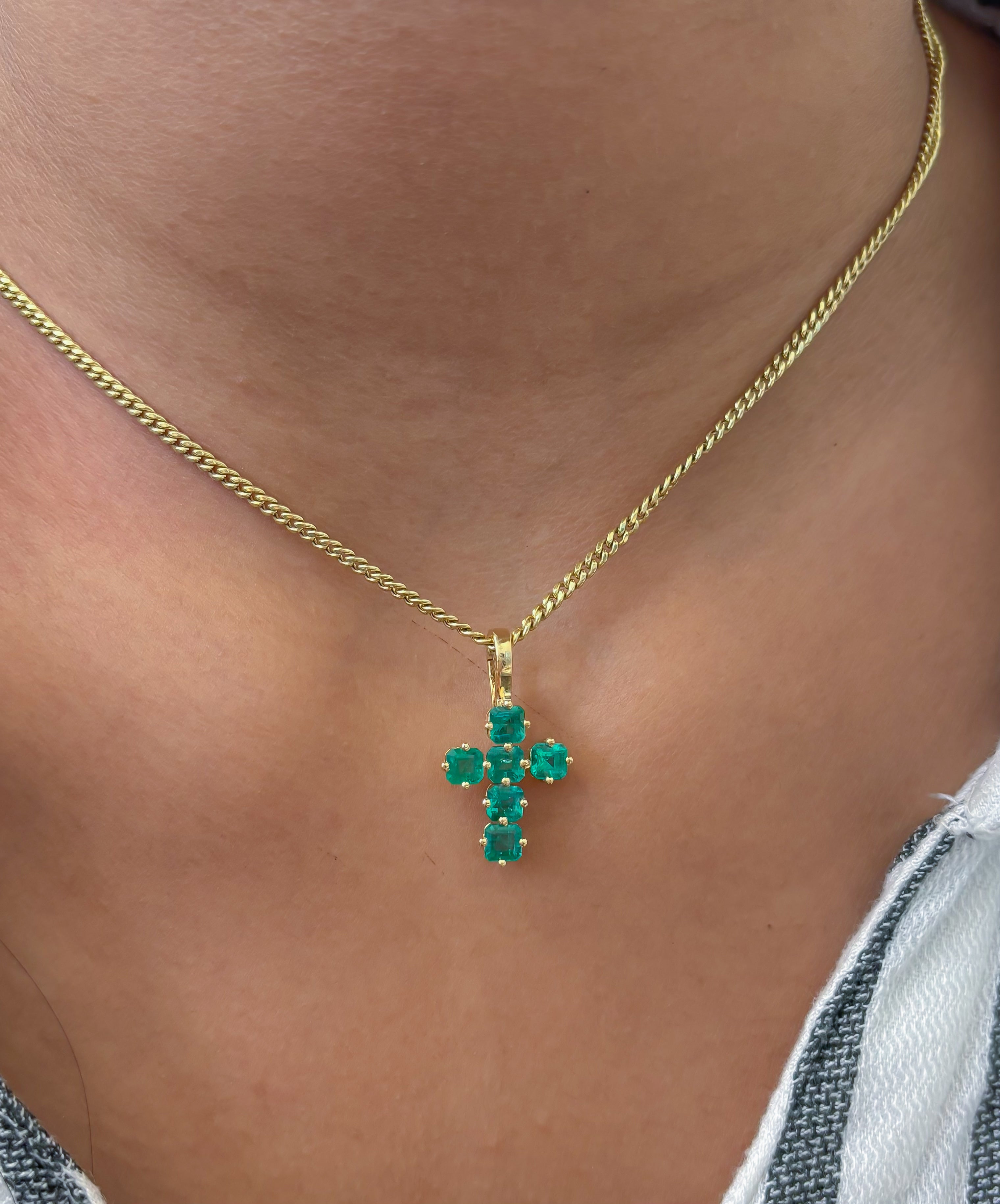 JPPD-1289/12535 Emerald Pendant | 18K