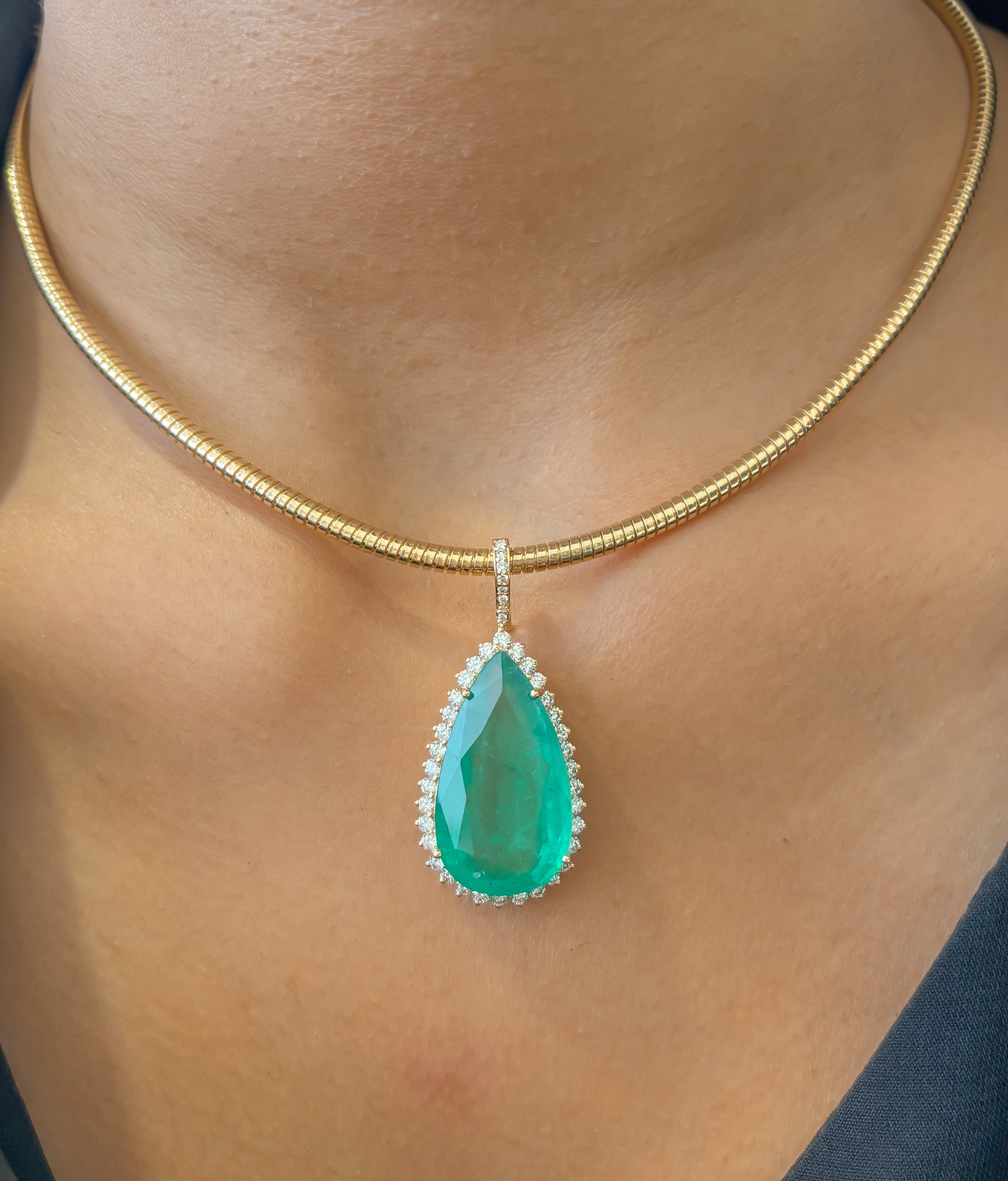 JPPD-1430/13274 Emerald Diamond Pendant | 18K