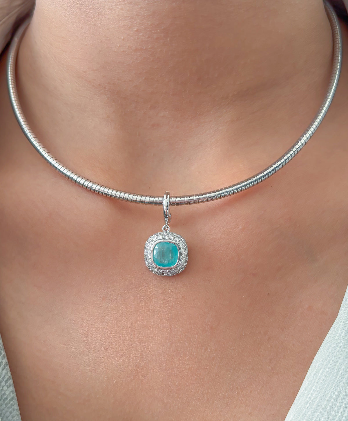 JPPD-1572/14030 Paraiba Tourmaline Diamond Pendant | 18K