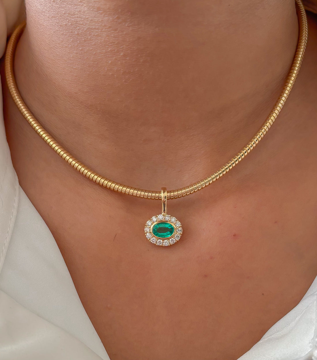 JPPD-1584/14051 Emerald Diamond Pendant | 18K