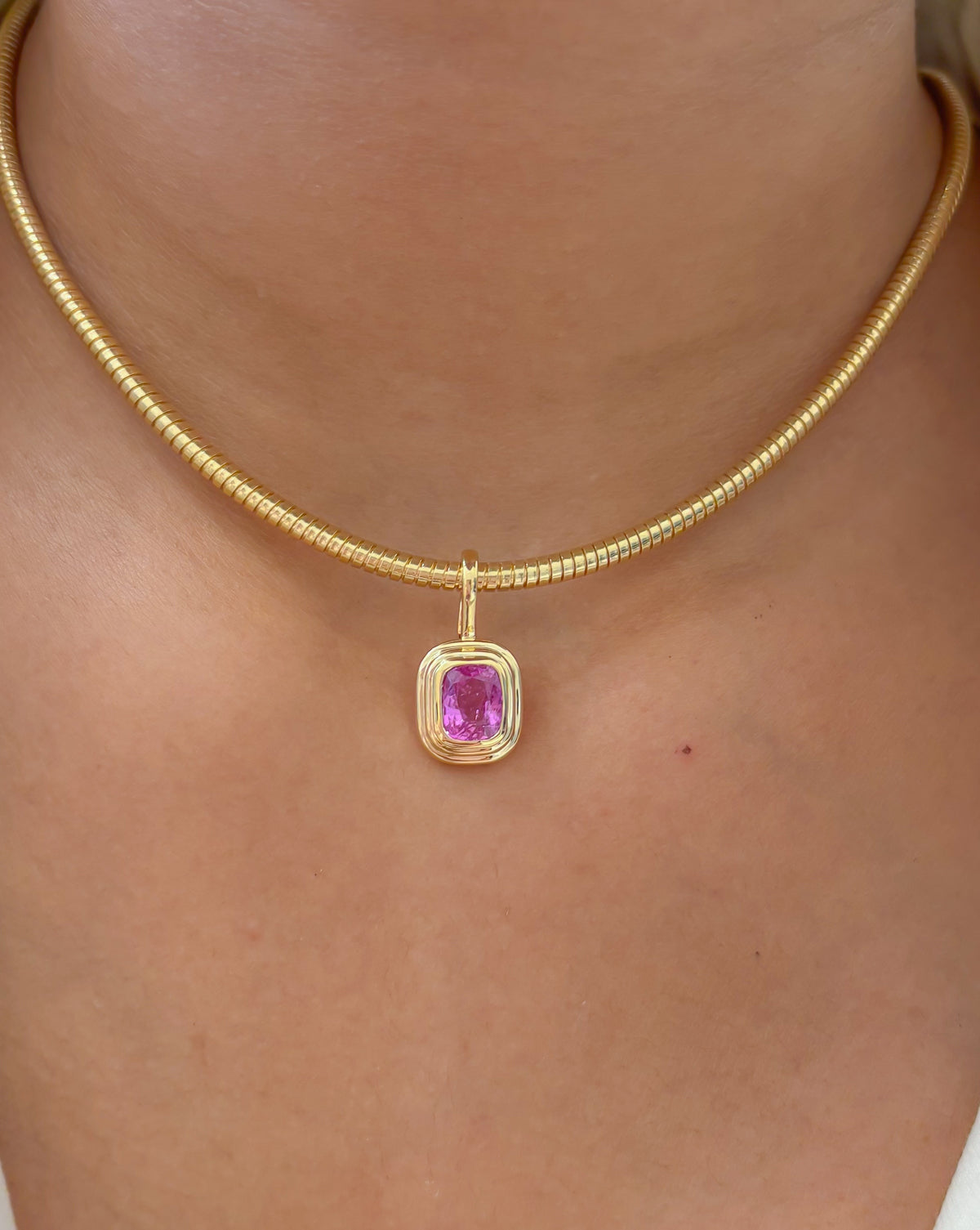 JPPD-1604/14091 Pink Sapphire Pendant | 18K