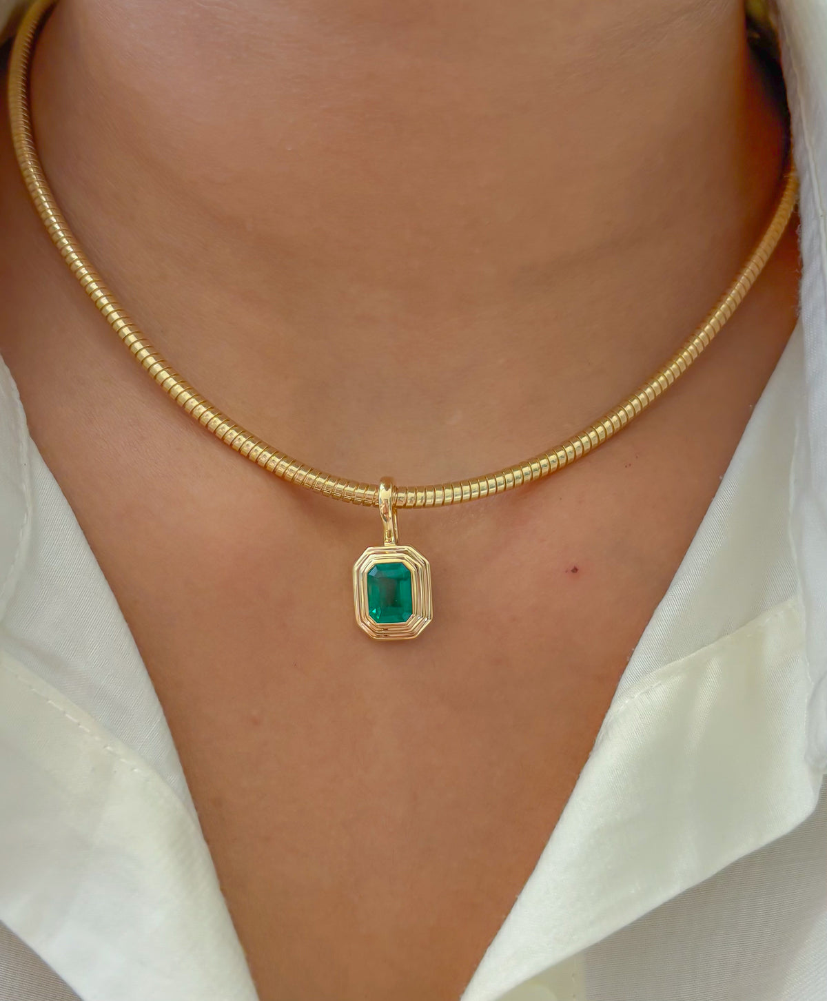 JPPD-1609/14096 Emerald Pendant | 18K
