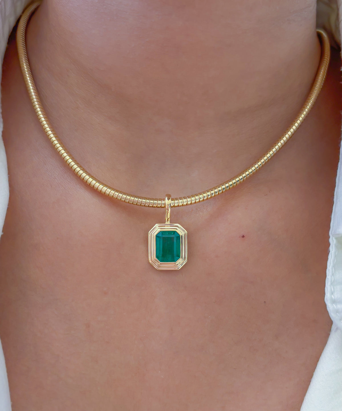 JPPD-1611/14098 Emerald Pendant | 18K