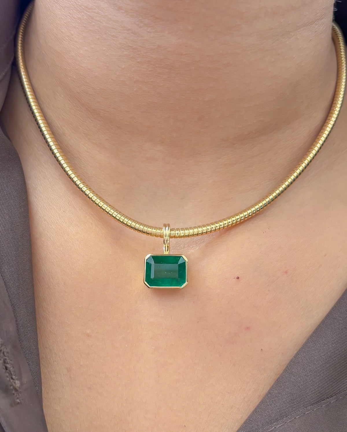 JPPD-1622/14113 Emerald Pendant | 18K