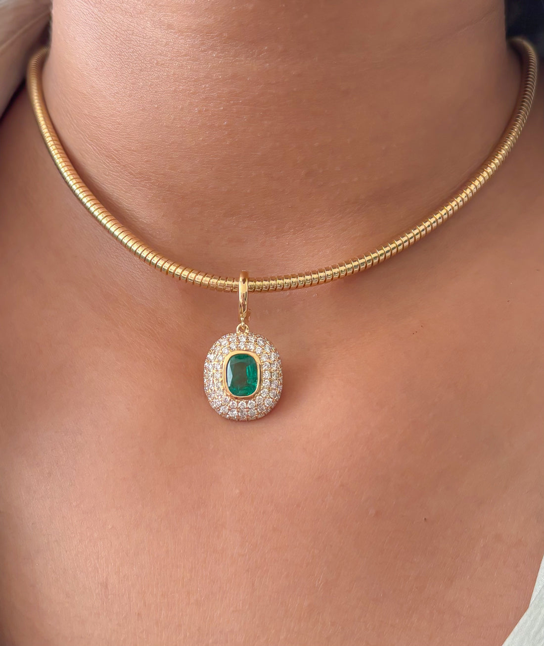 JPPD-1707/14224 Emerald Diamond Pendant | 18K