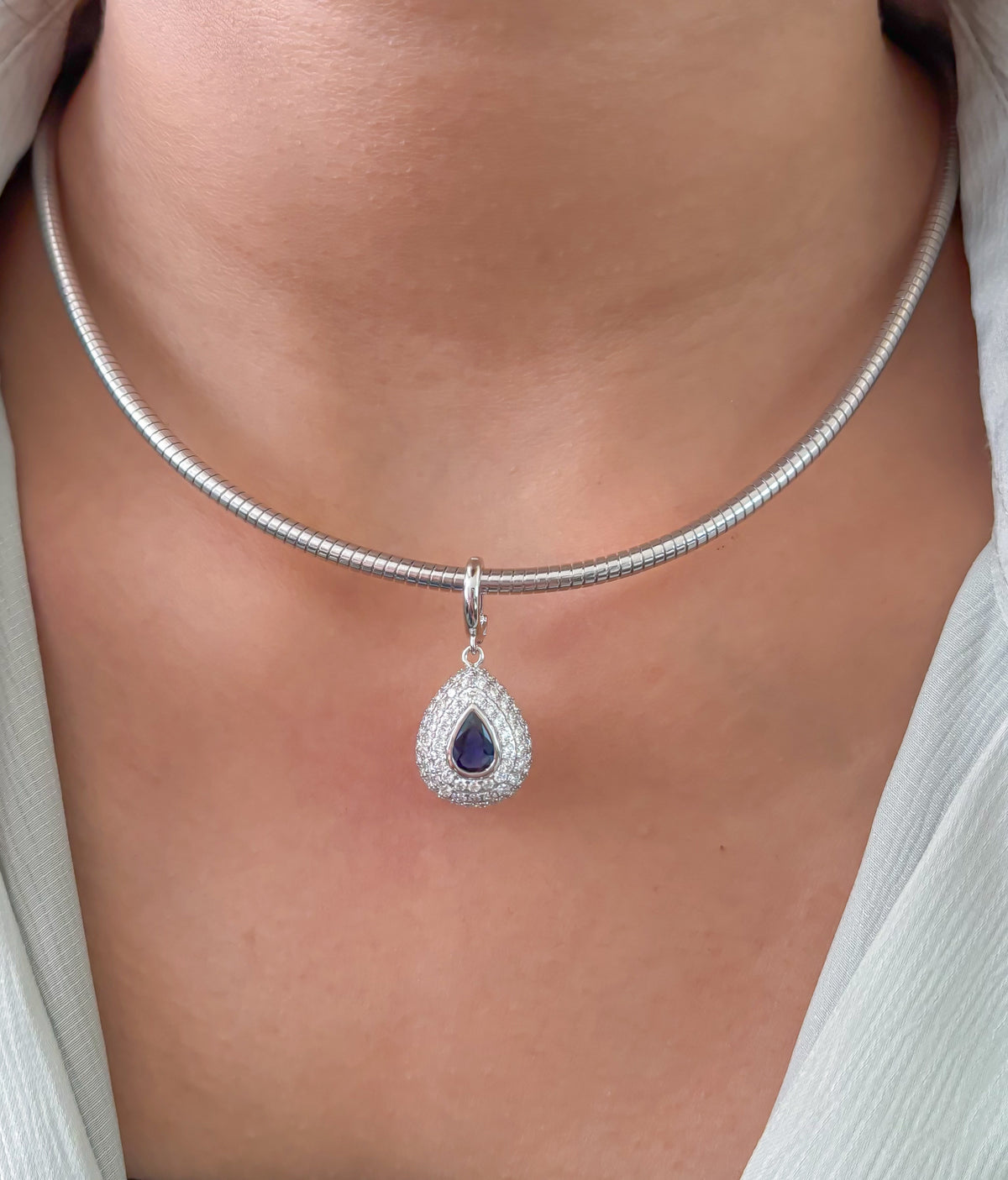 JPPD-1711/14228 Blue Sapphire Diamond Pendant | 18K