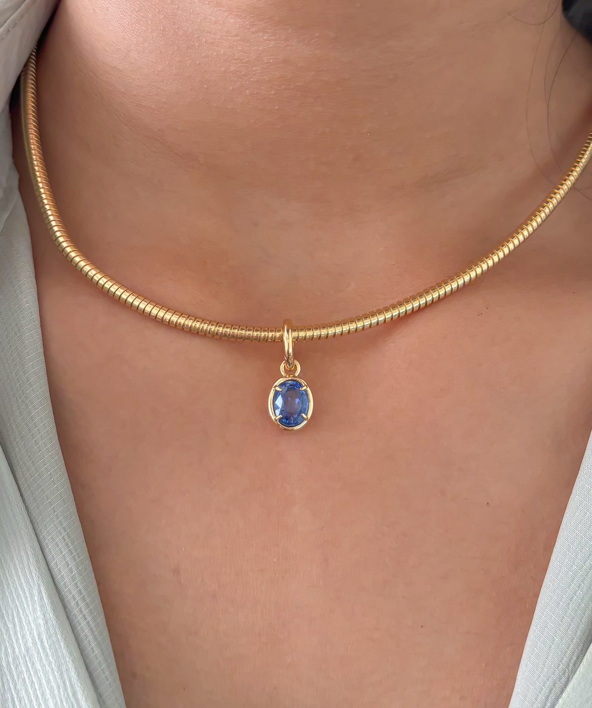 JPPD-1713/14230 Blue Sapphire Pendant | 18K