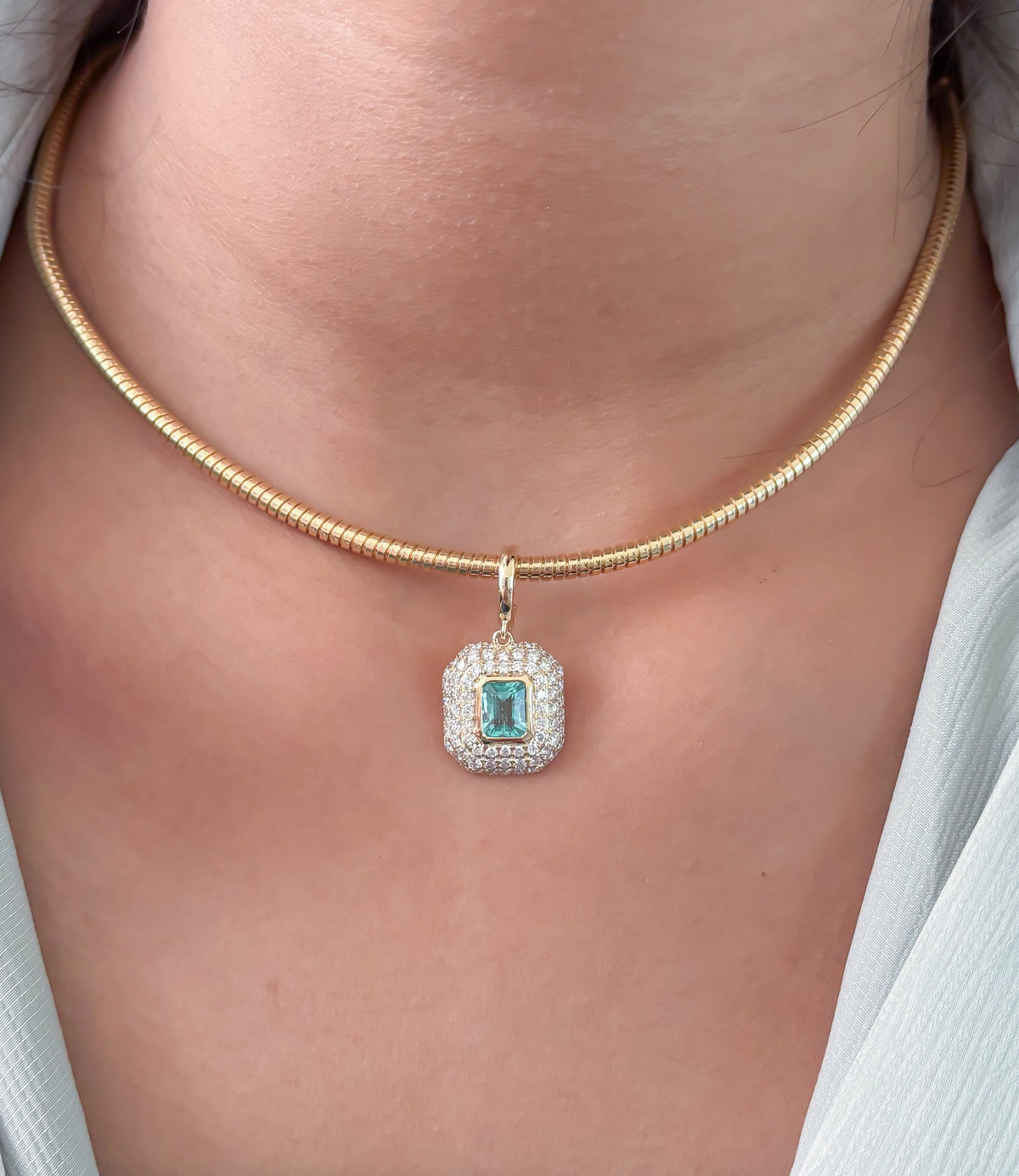 JPPD-1741/14259 Emerald Diamond Pendant | 14K