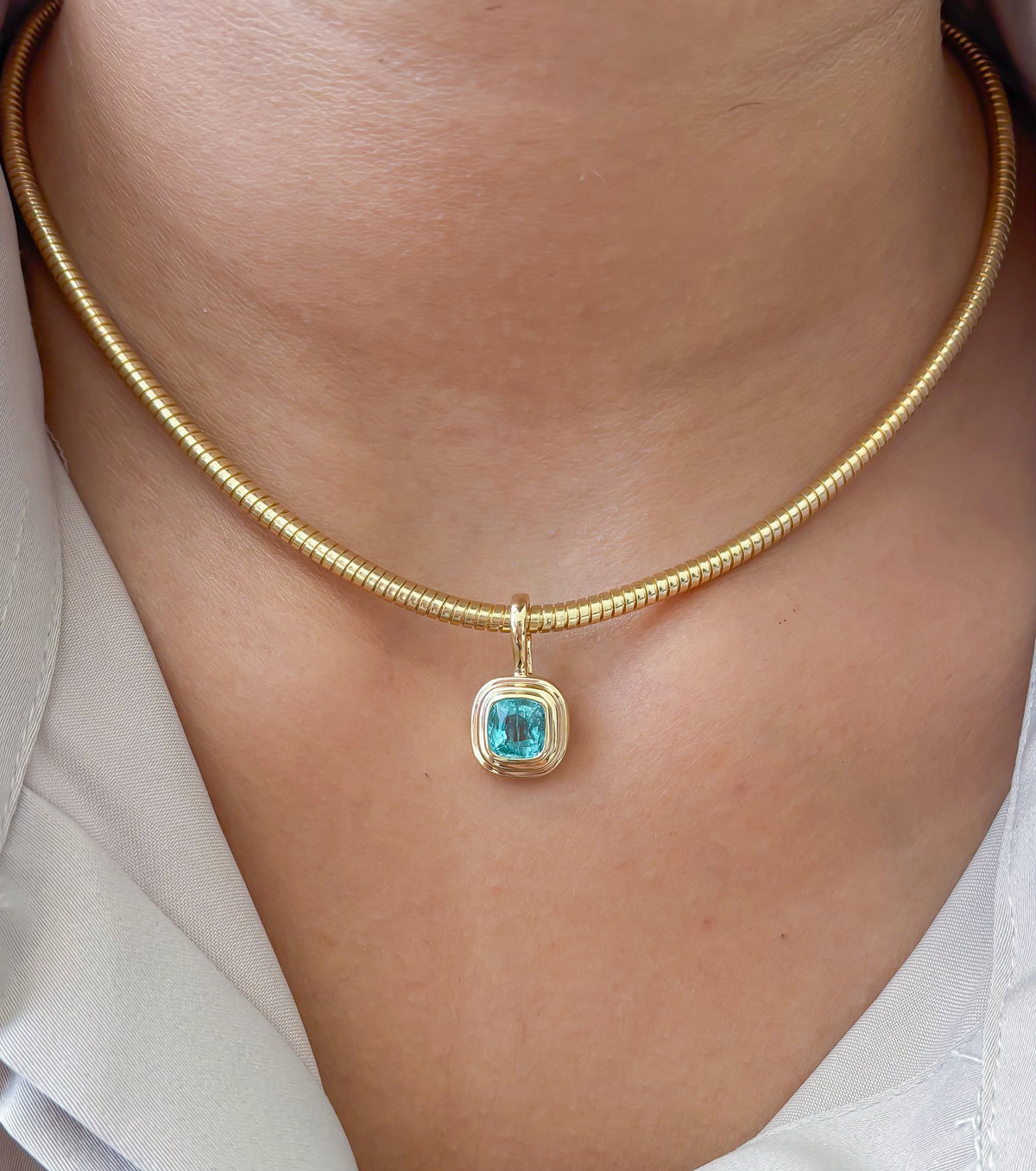 JPPD-1786/14325 Emerald Pendant | 14K