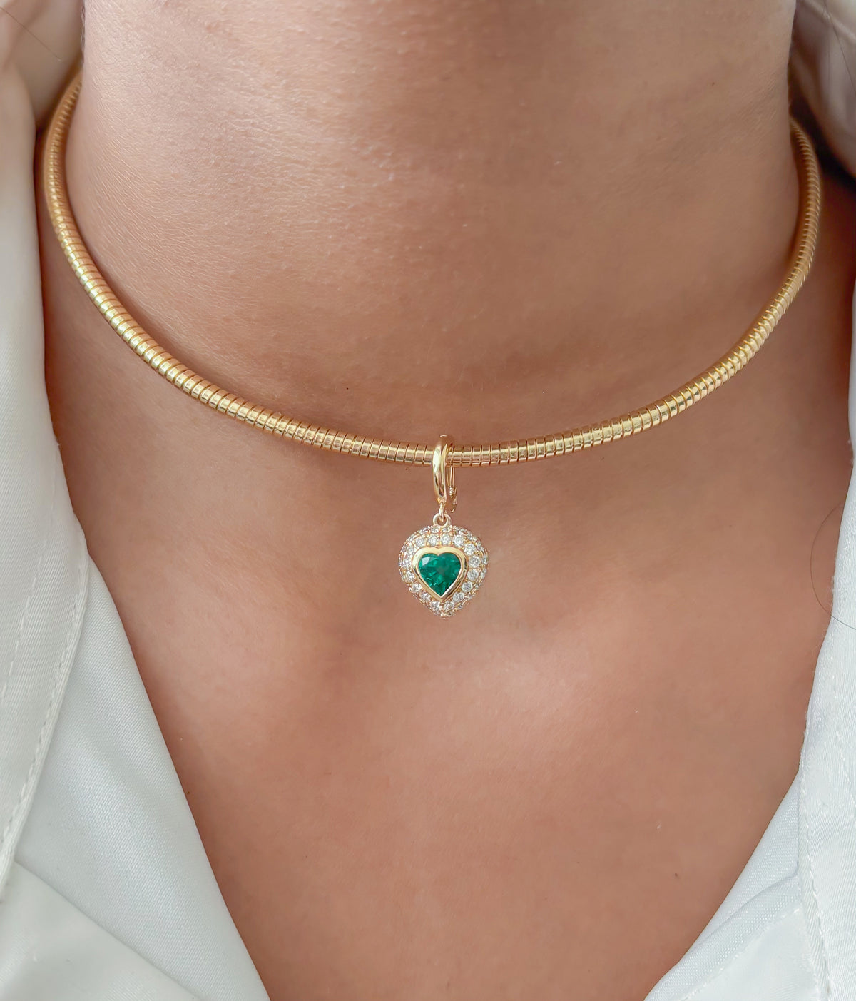 JPPD-1926/14644 Emerald Diamond Pendant | 18K