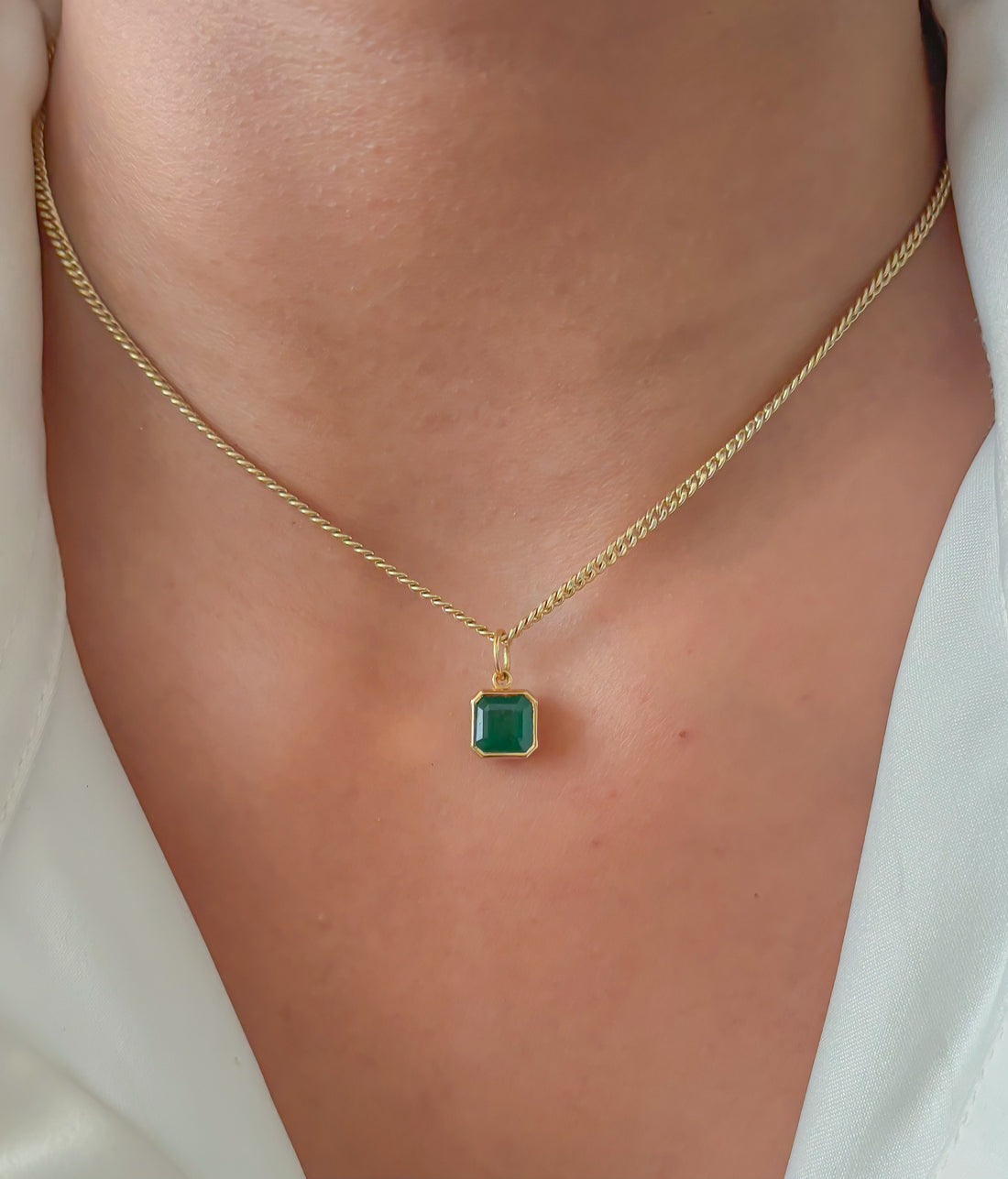 JPPD-249/3736 Emerald Square  Octagon Bezal Charms Pendant | 14K