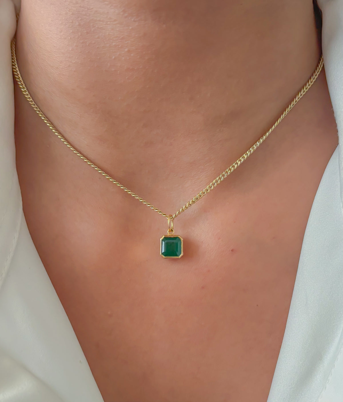 JPPD-249/3736 Emerald Square  Octagon Bezal Charms Pendant | 14K