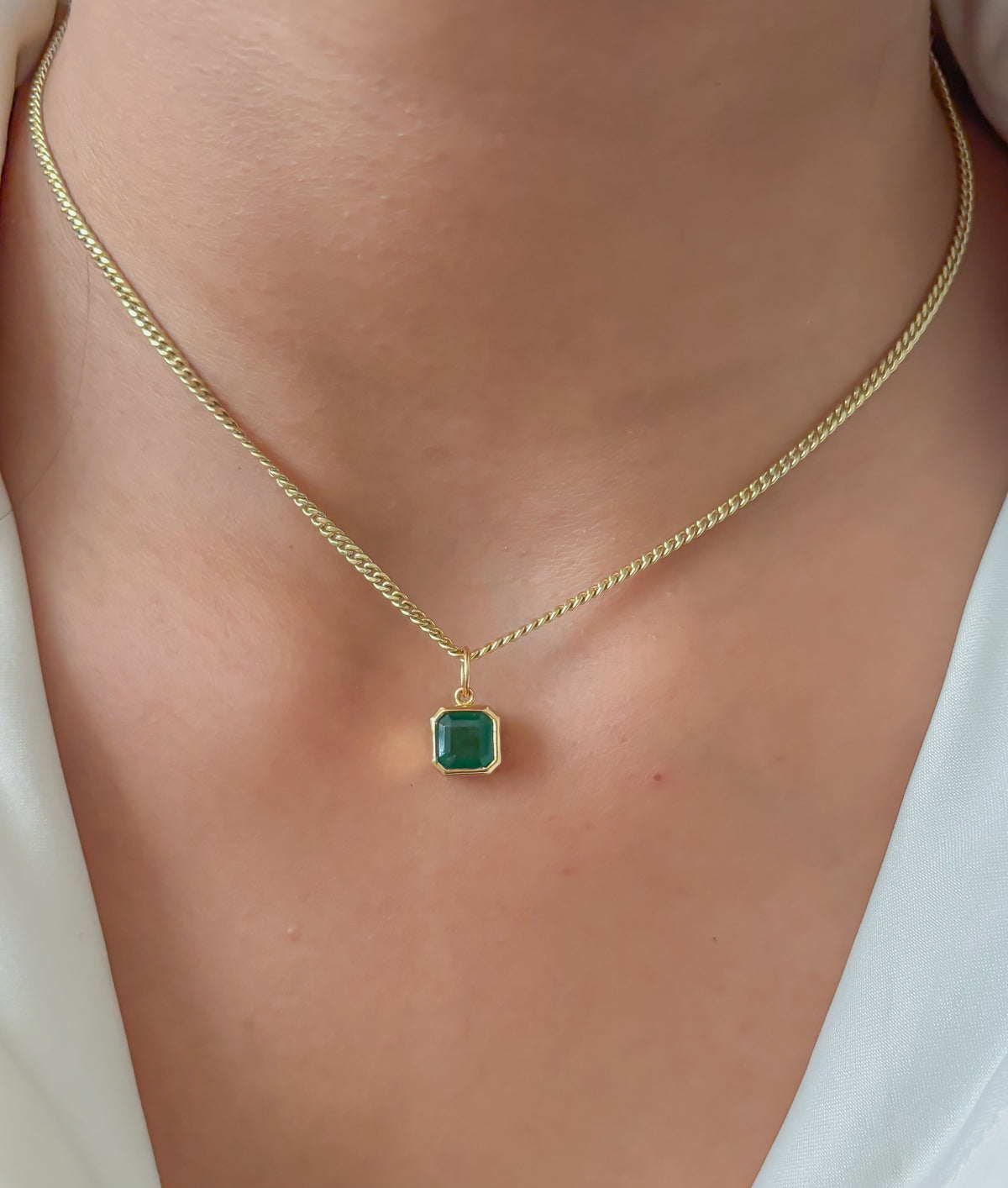 JPPD-251/3738 Emerald Square  Octagon Bezal Charms Pendant | 18K
