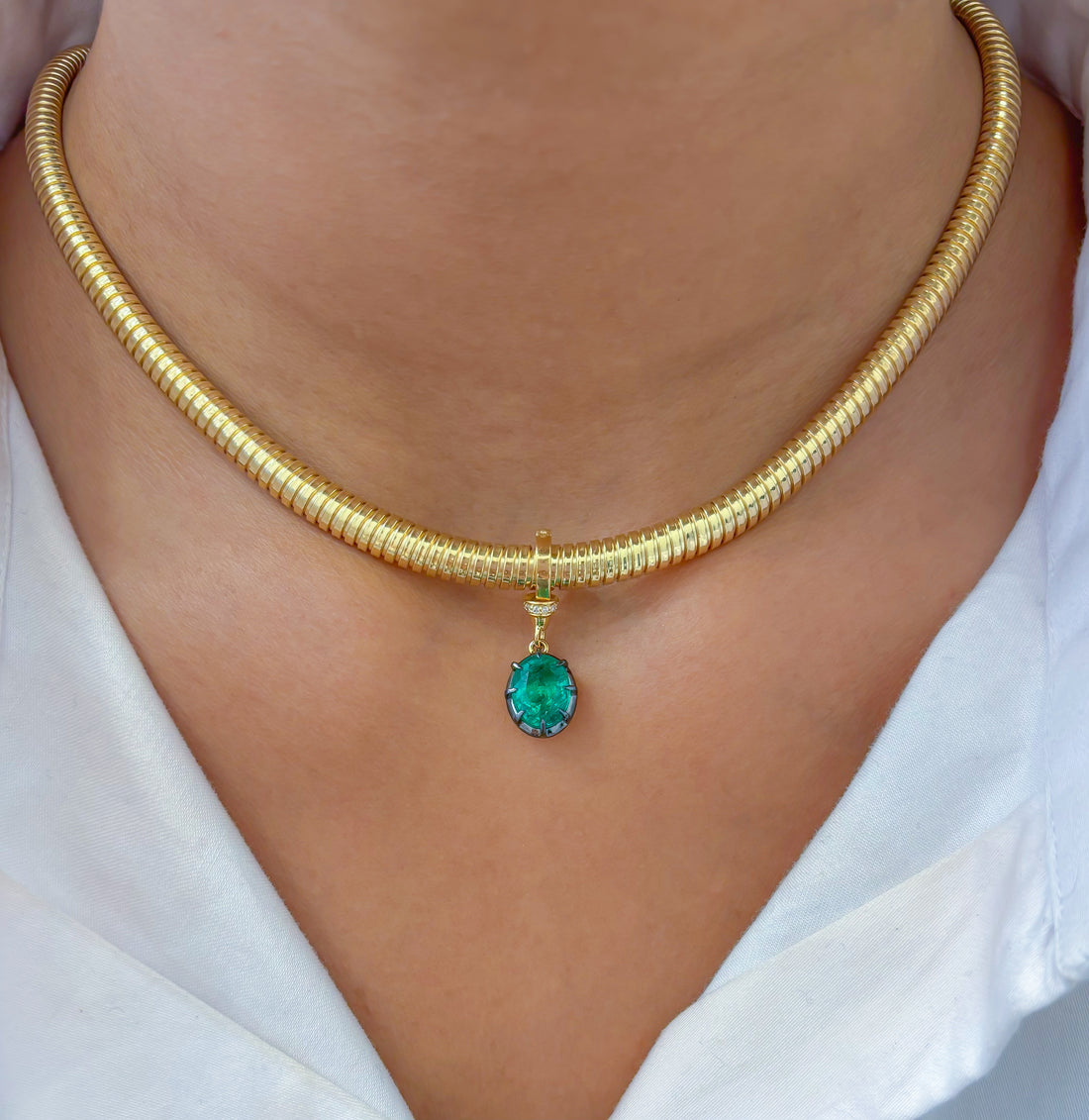 JPPD-637/8725 Emerald Diamond Pendant | 18K