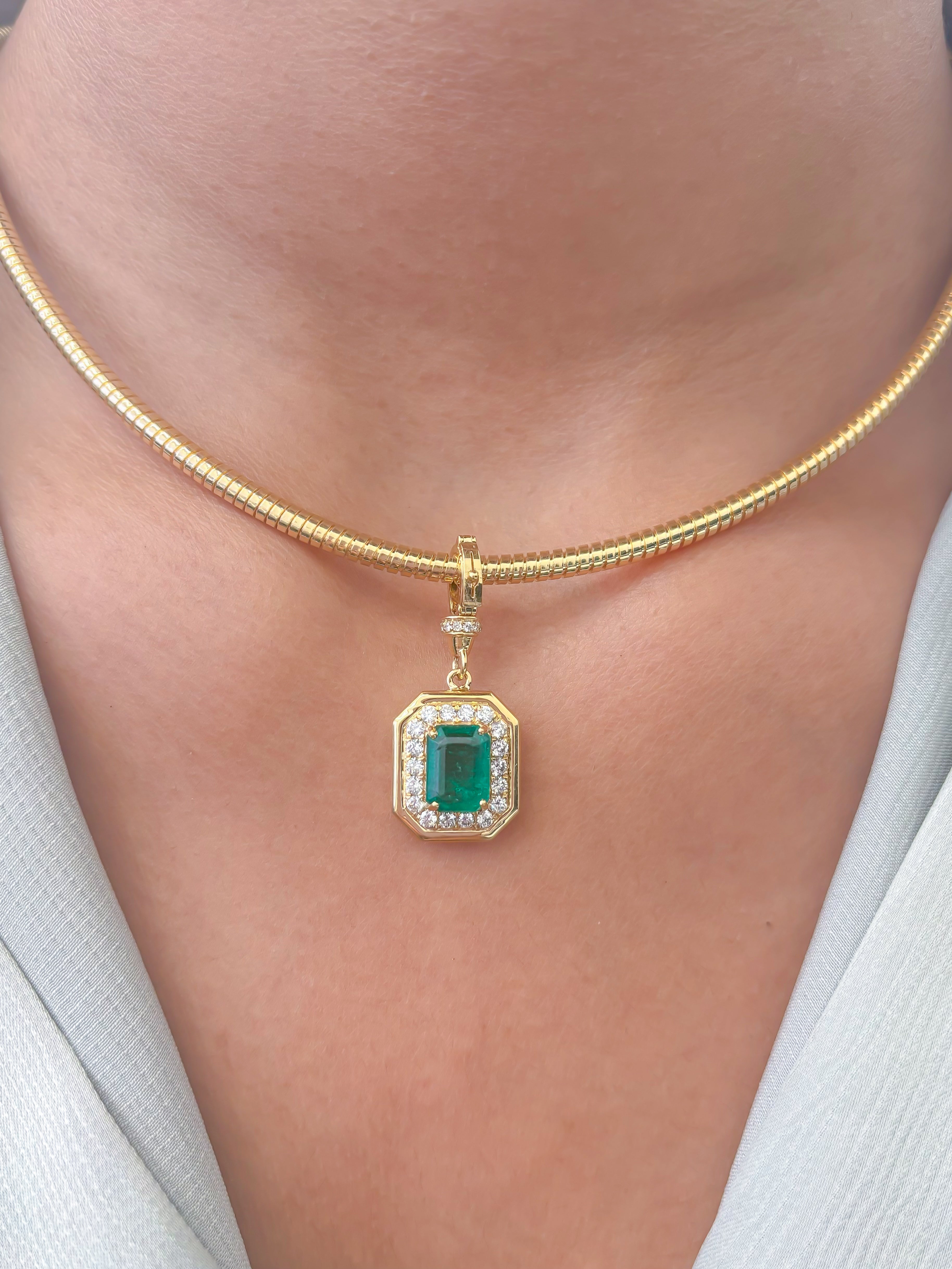JPPD-702/8984 Emerald Diamond Pendant | 18K