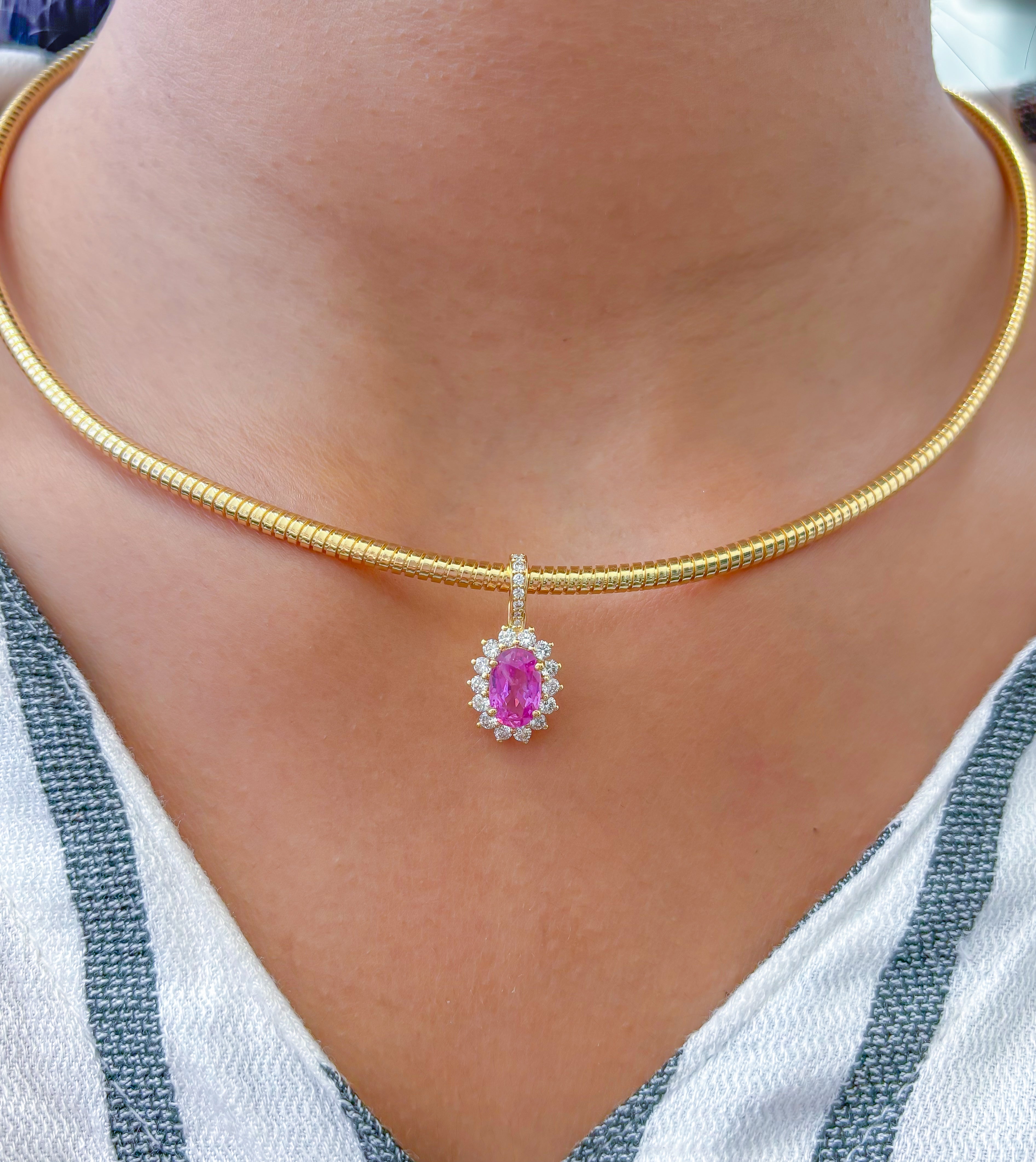 JPPD-771/9196 Pink Sapphire Helo Diamond Oval Pendant | 18K