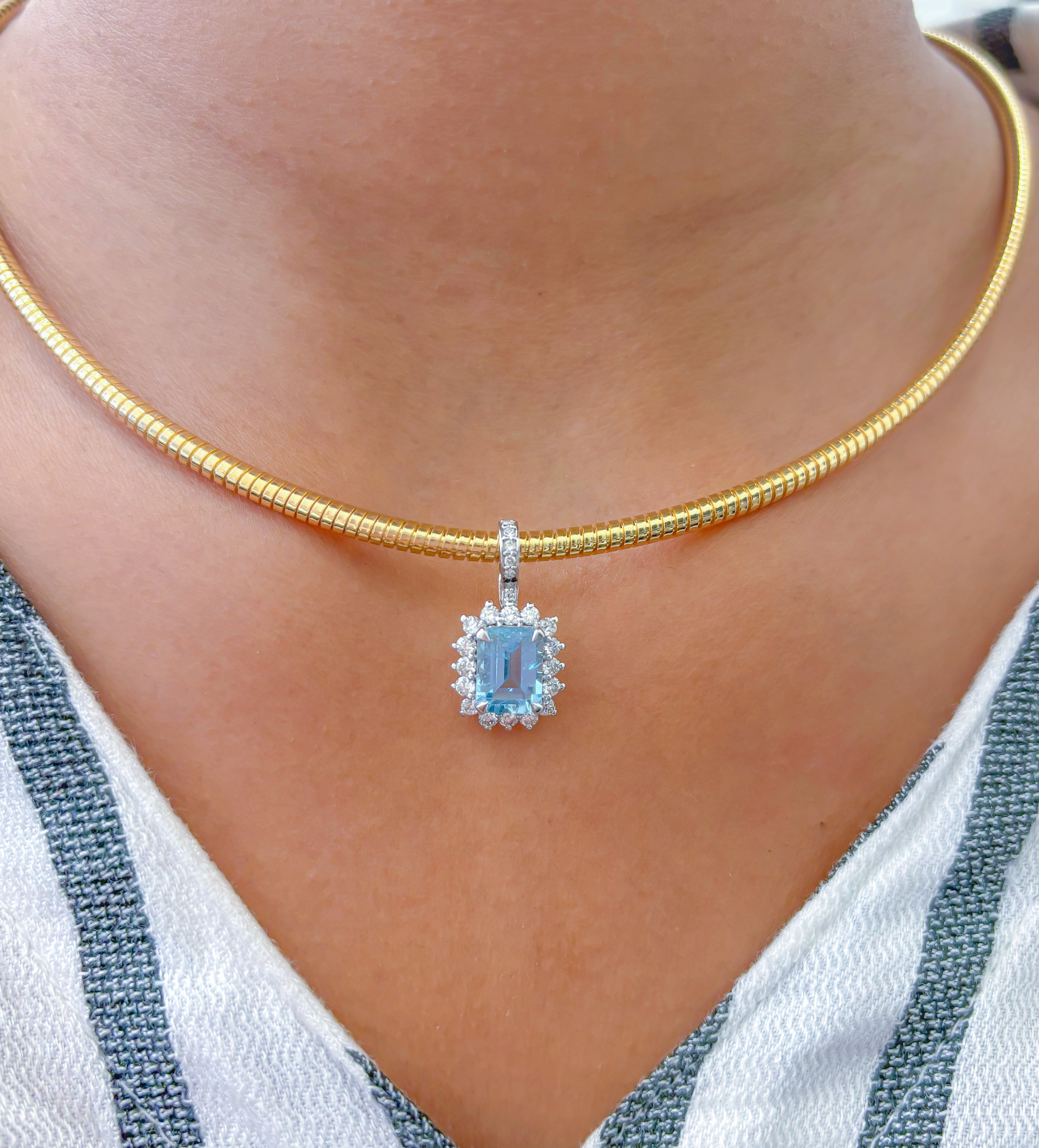 JPPD-780/9205 Aquamarine Helo Diamond Octagon Pendant | 18K