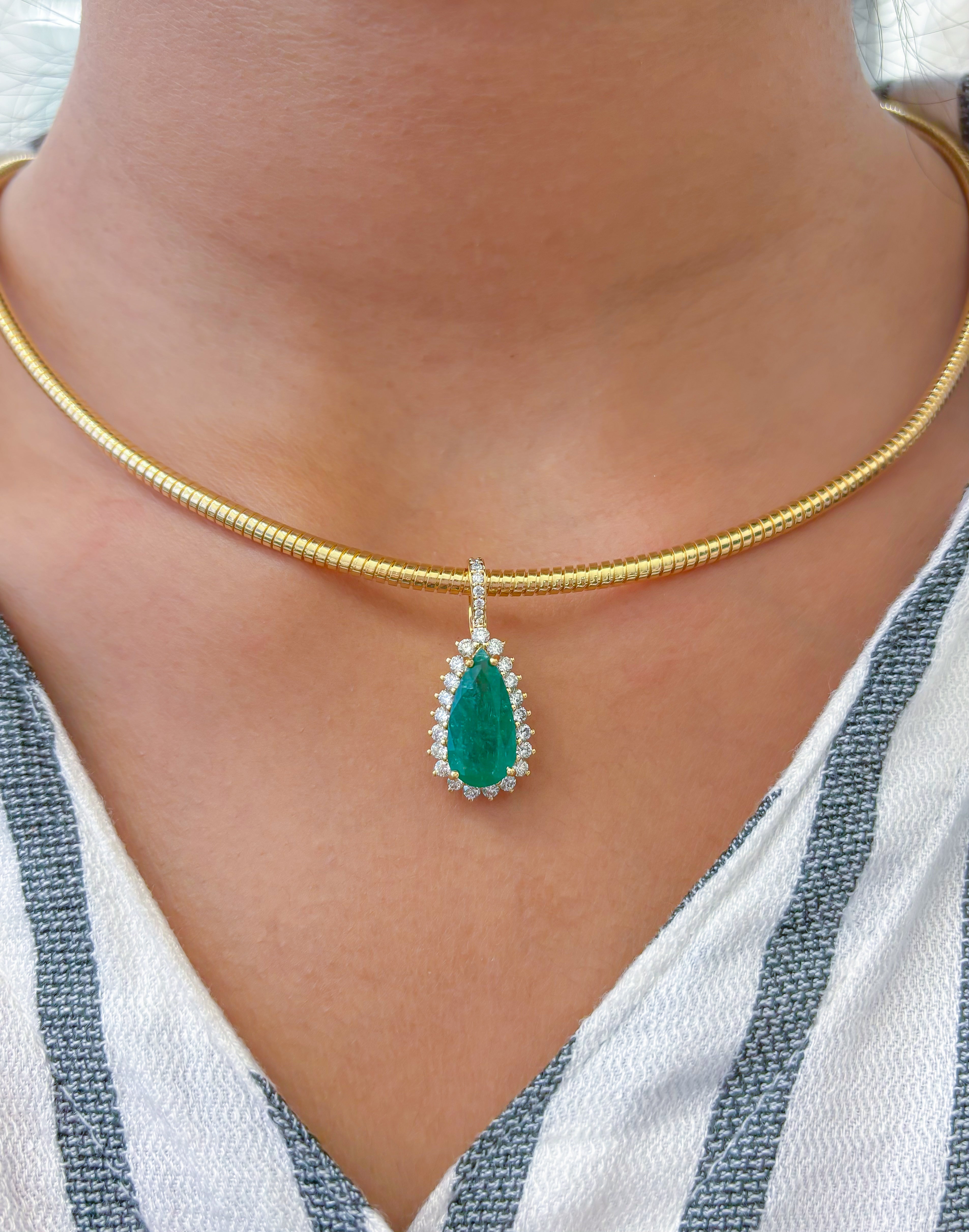 JPPD-802/9231 Emerald Diamond Pendant | 18K