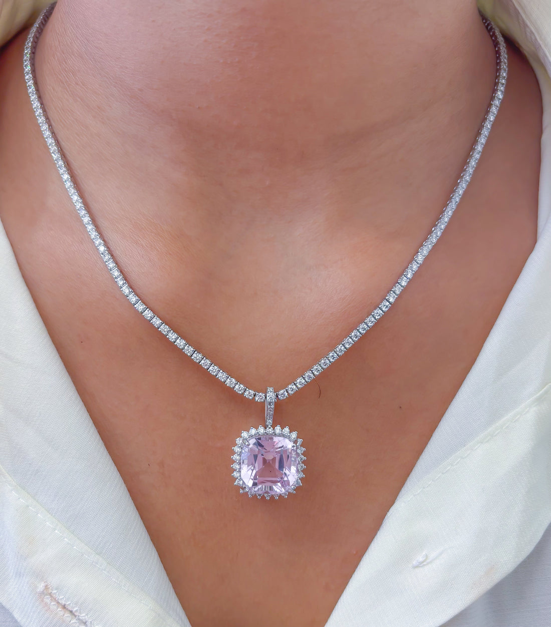 JPPD-869/9650 Kunzite Helo Diamond Octagon Pendant | 14K