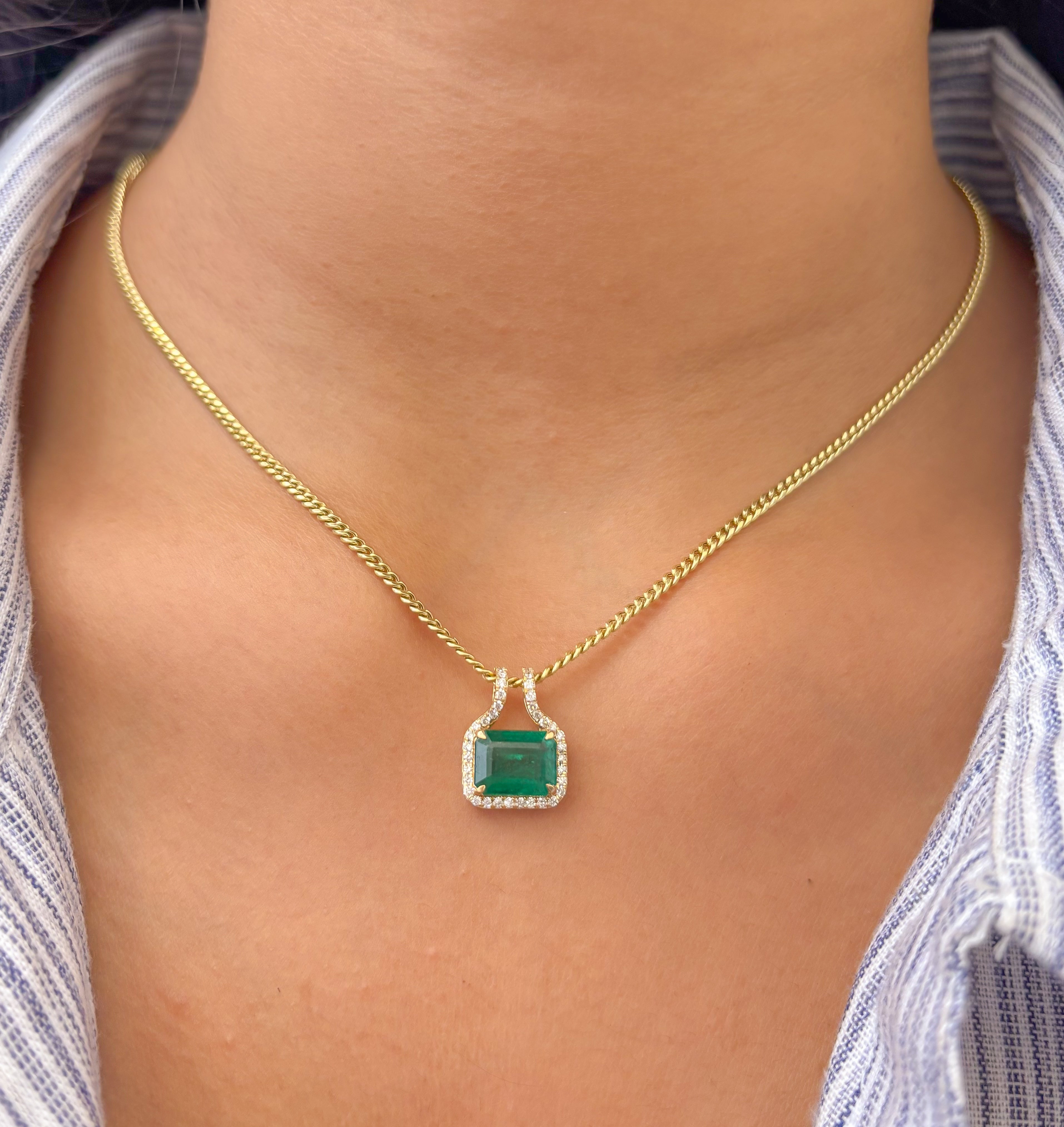 JPPD-879/9716 Emerald Diamond Pendant | 18K