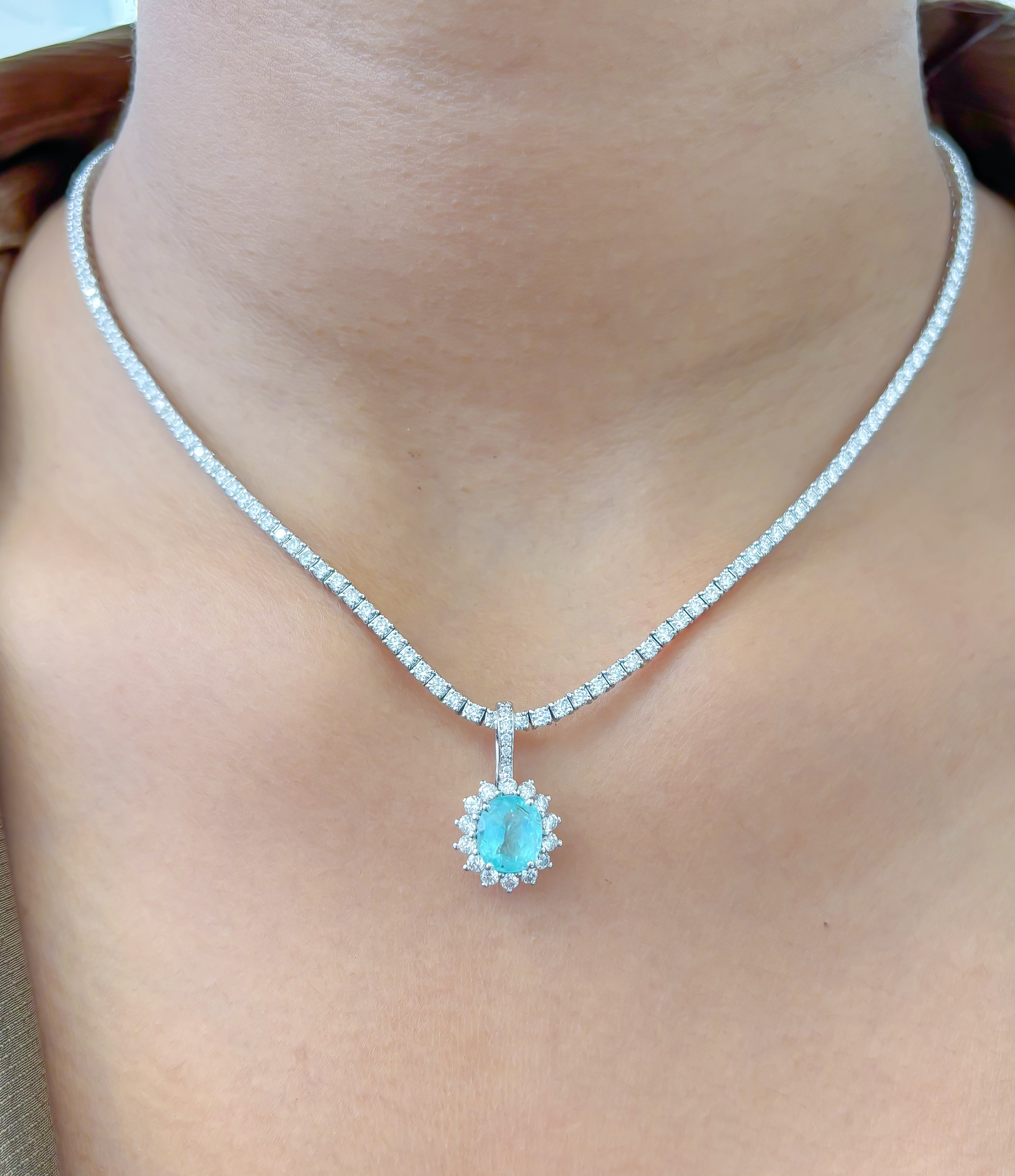 JPPD-905/9912 Paraiba Tourmaline Helo Diamond Oval Pendant | 18K