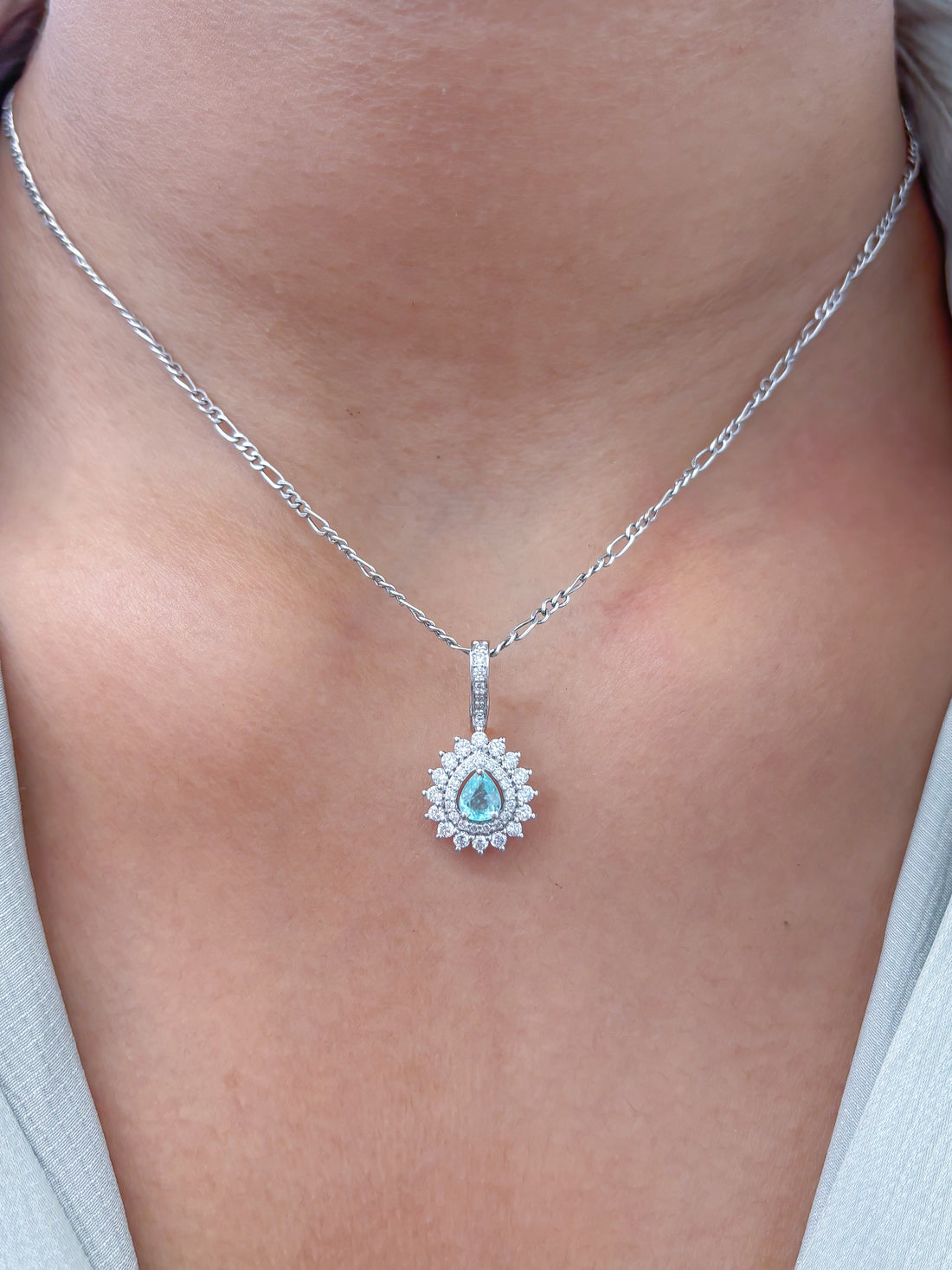 JPPD-906/9926 Paraiba Tourmaline Helo Diamond Pear Pendant | 18K
