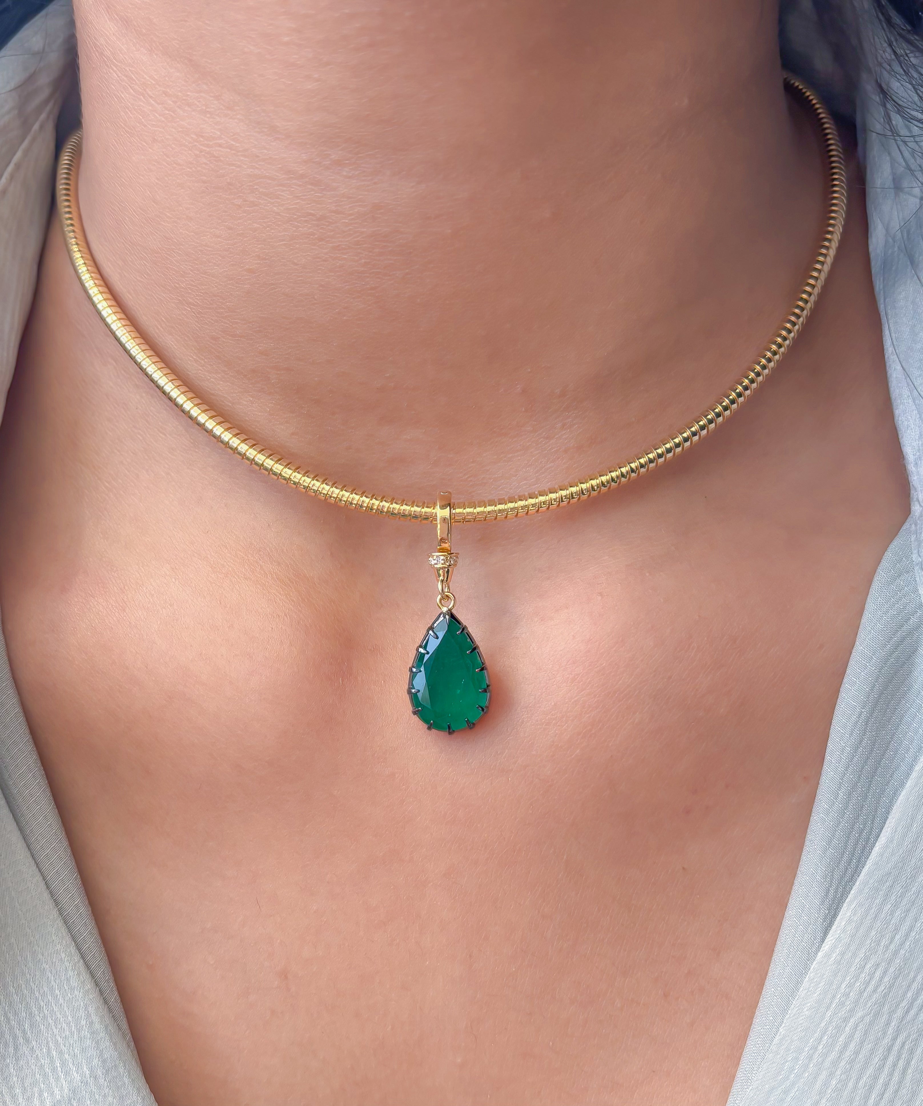 JPPD-955/10214 Emerald Diamond Pendant | 18K