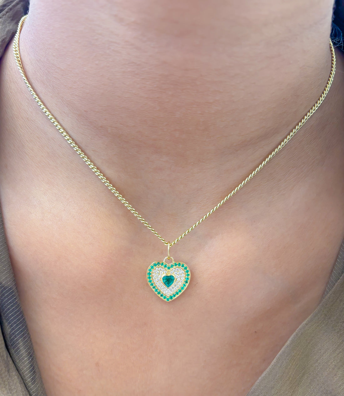 JPPD-957/10232 Emerald Diamond Pendant | 18K