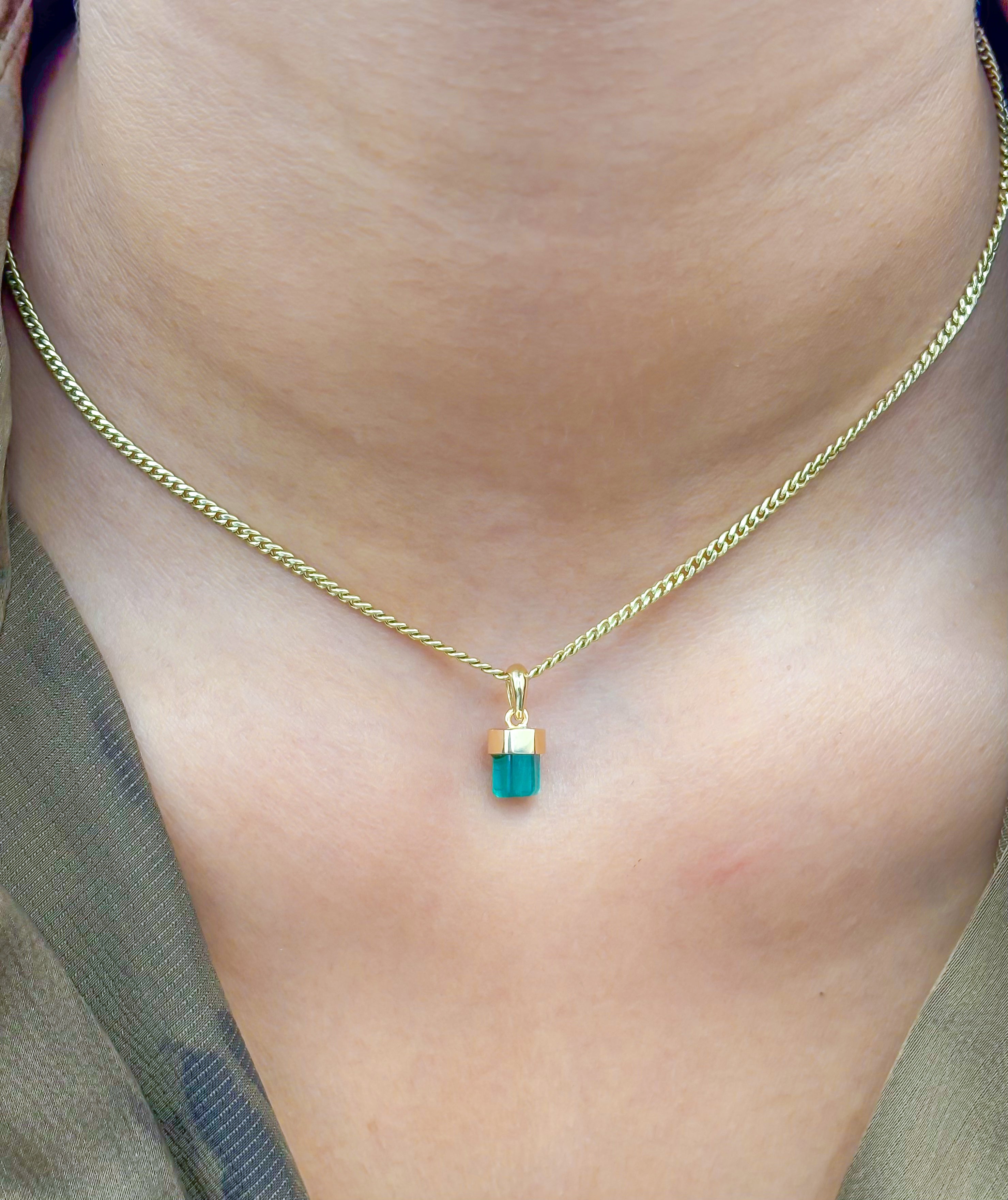 JPPD-967/10242 Emerald Pendant | 18K
