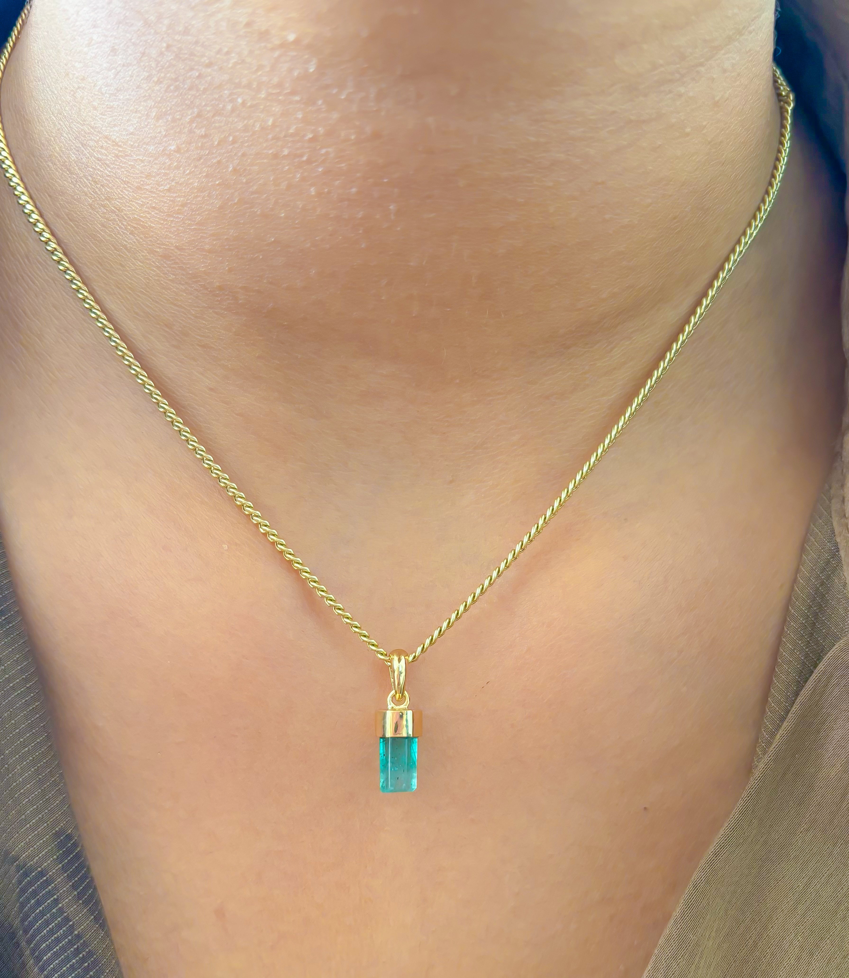 JPPD-970/10245 Emerald Pendant | 18K