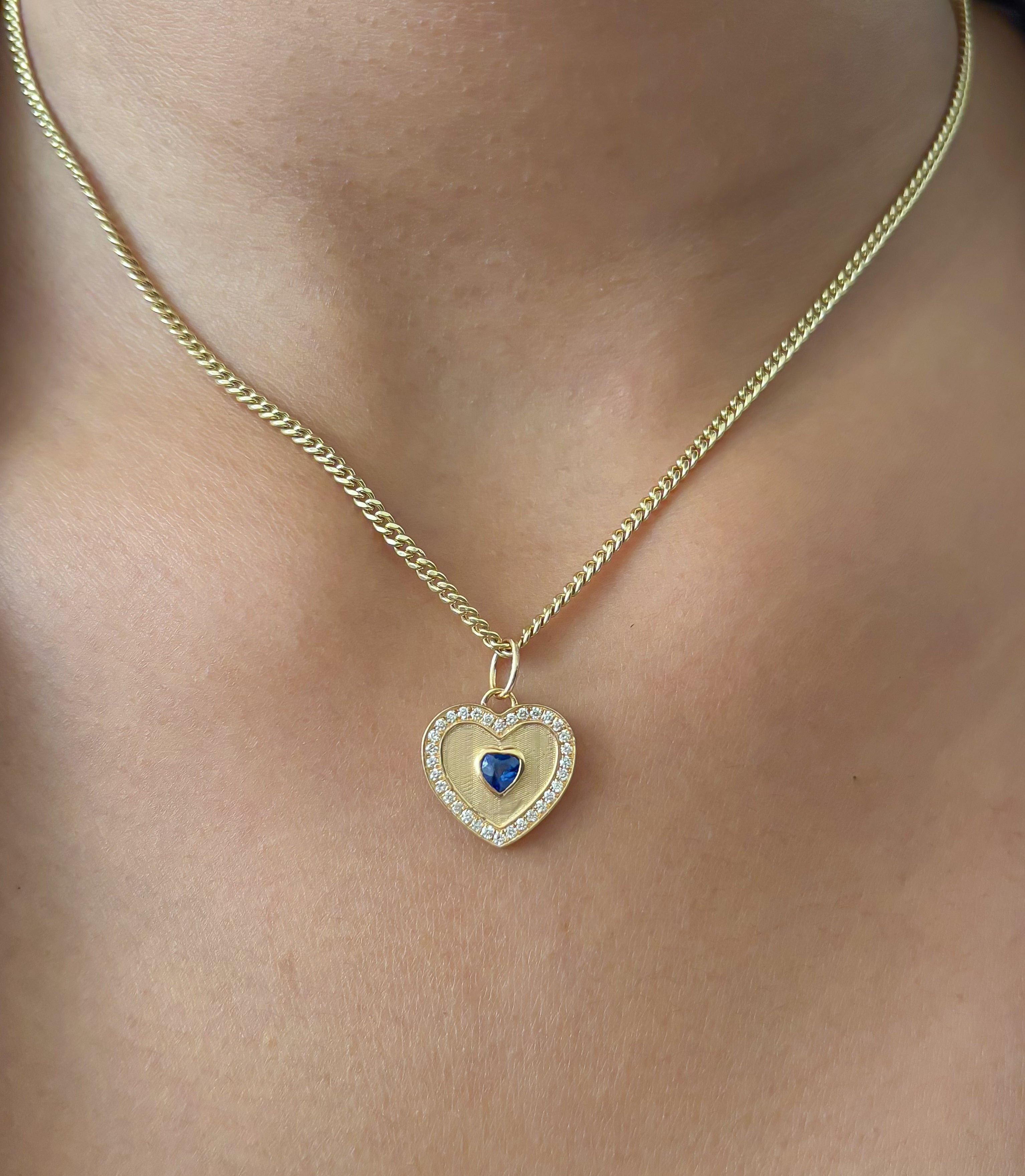 JPPD-994/10327 Blue Sapphire Diamond Pendant | 18K