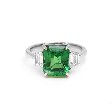 JPRG-1760/4376 Tsavorite Octagon With Fancy Diamond 3 Pc Ring | 18K